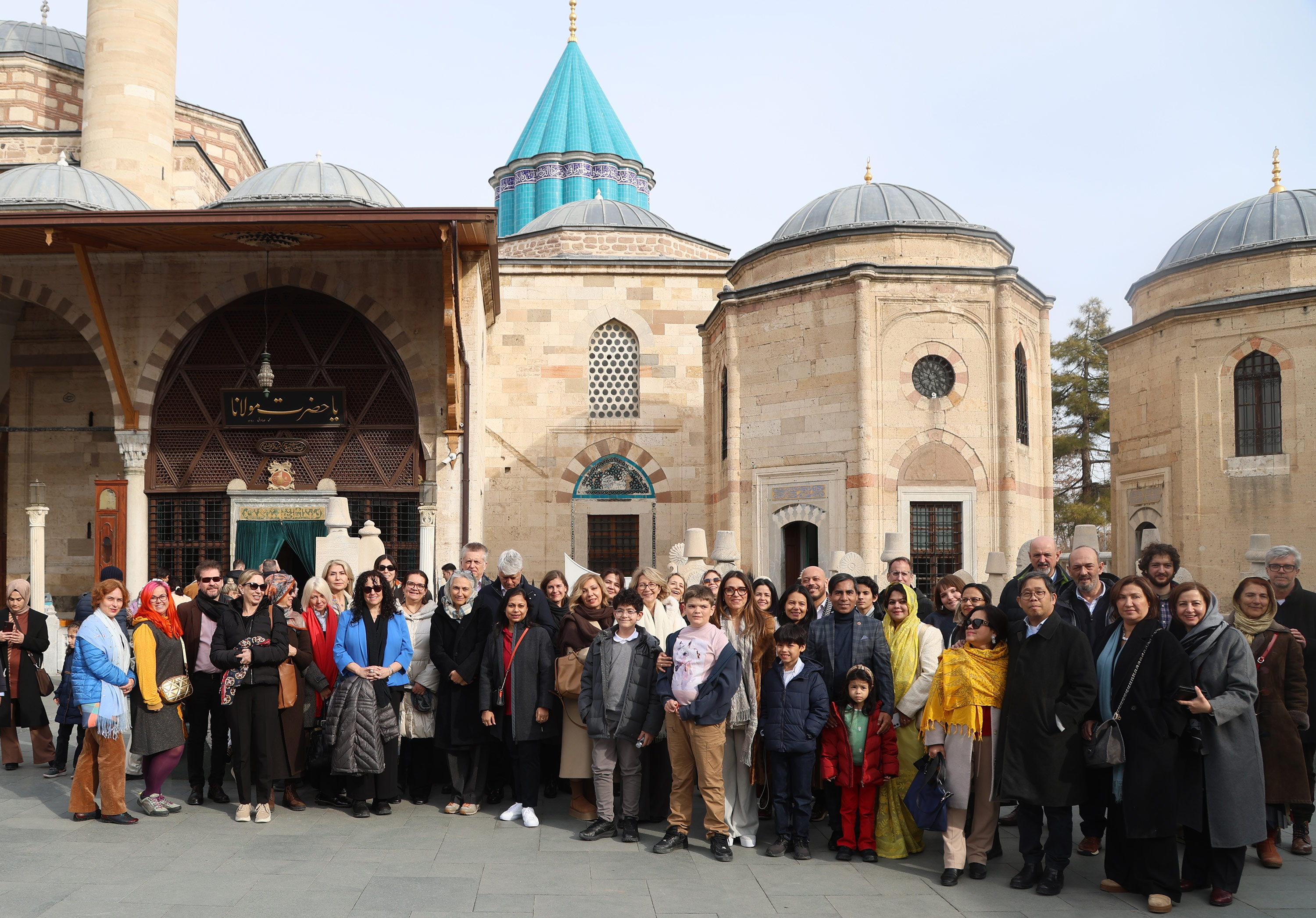 FARKLI ÜLKELERİN BÜYÜKELÇİLERİ VE BÜYÜKELÇİ EŞLERİ KONYA’YA HAYRAN KALDI