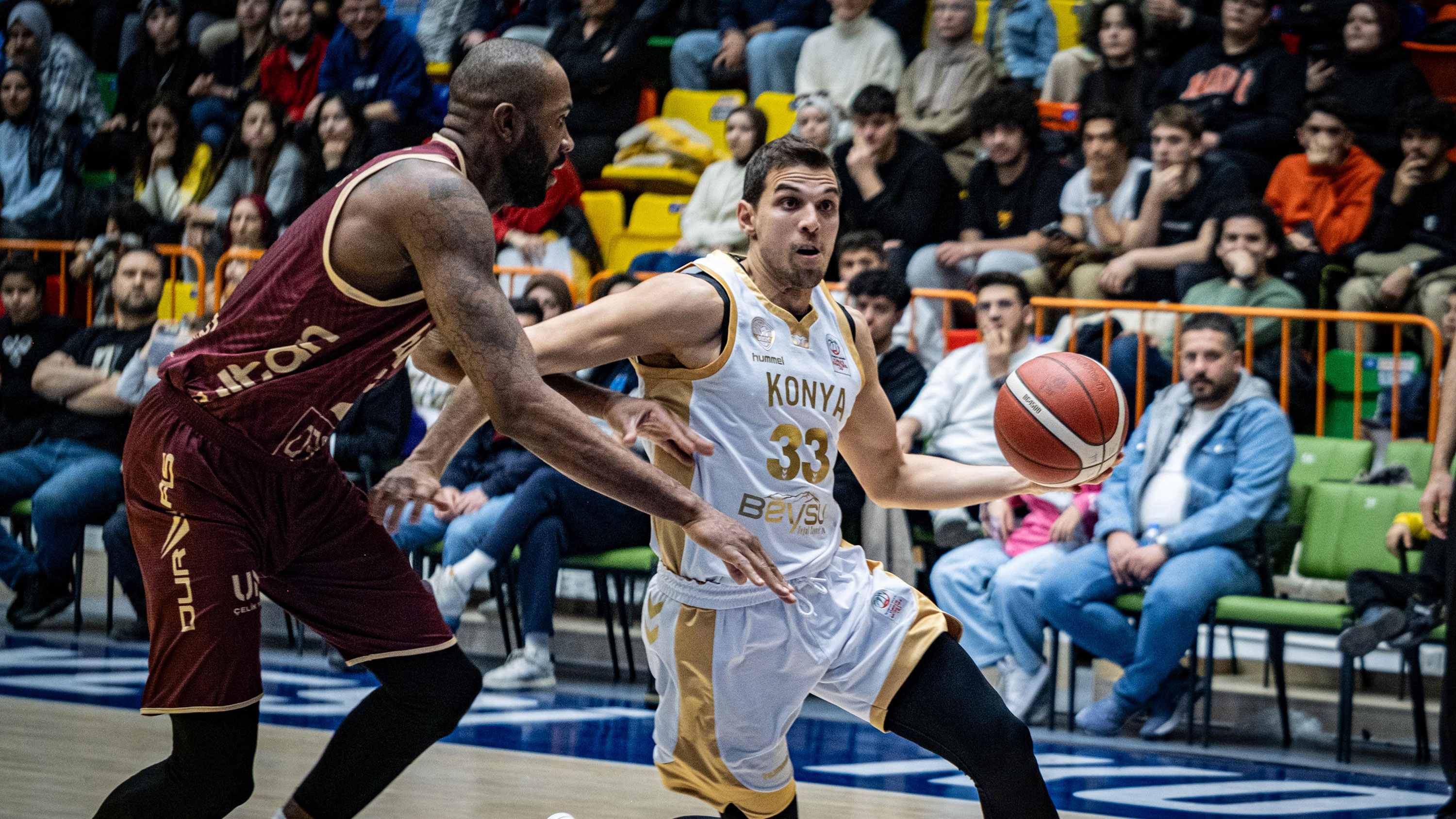 BÜYÜKŞEHİR, BANDIRMA BORDO BASKETBOL’A ŞANS TANIMADI