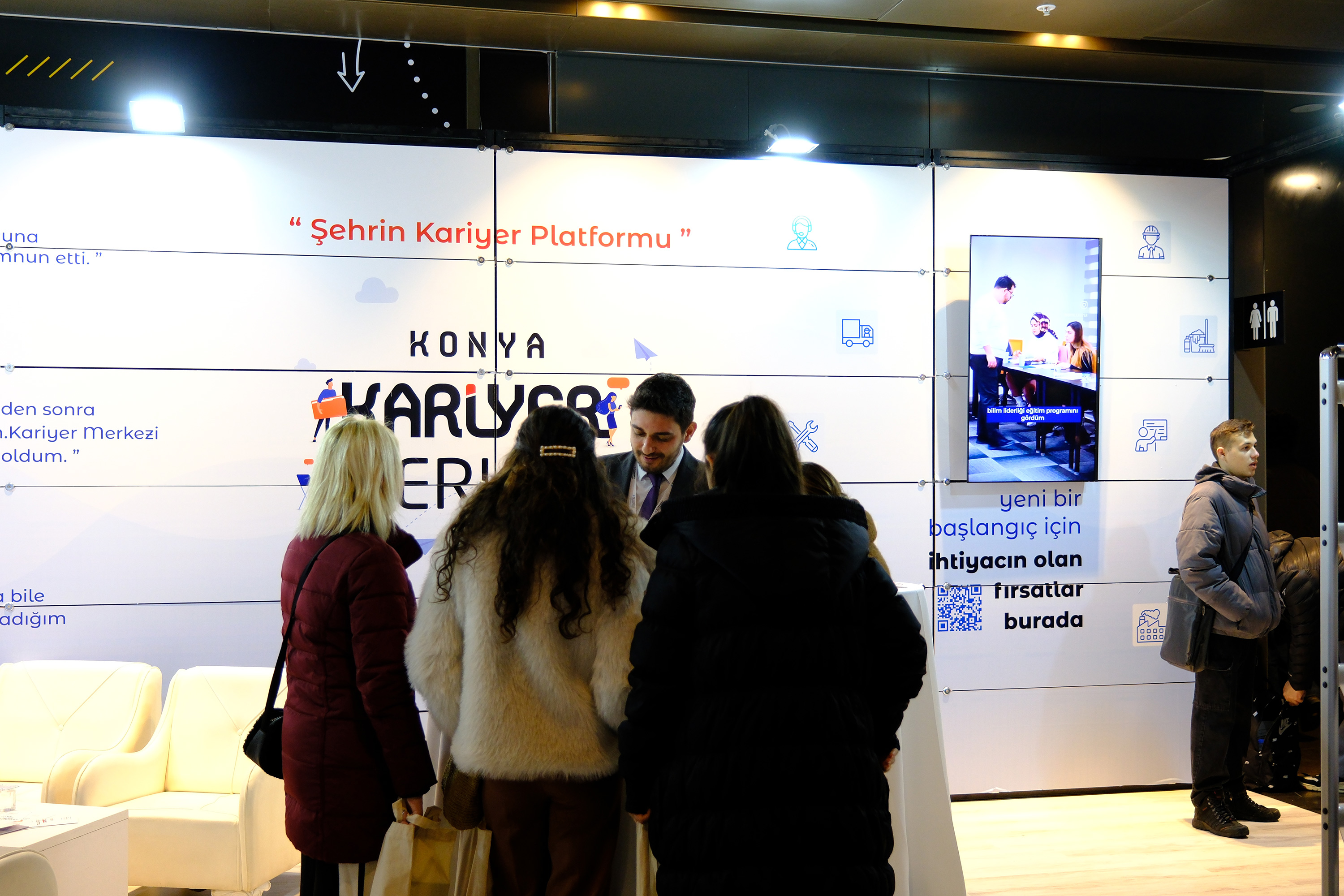 KADEME VE KARİYER MERKEZİ, İKAF 2025’TE GENÇLERLE BULUŞTU