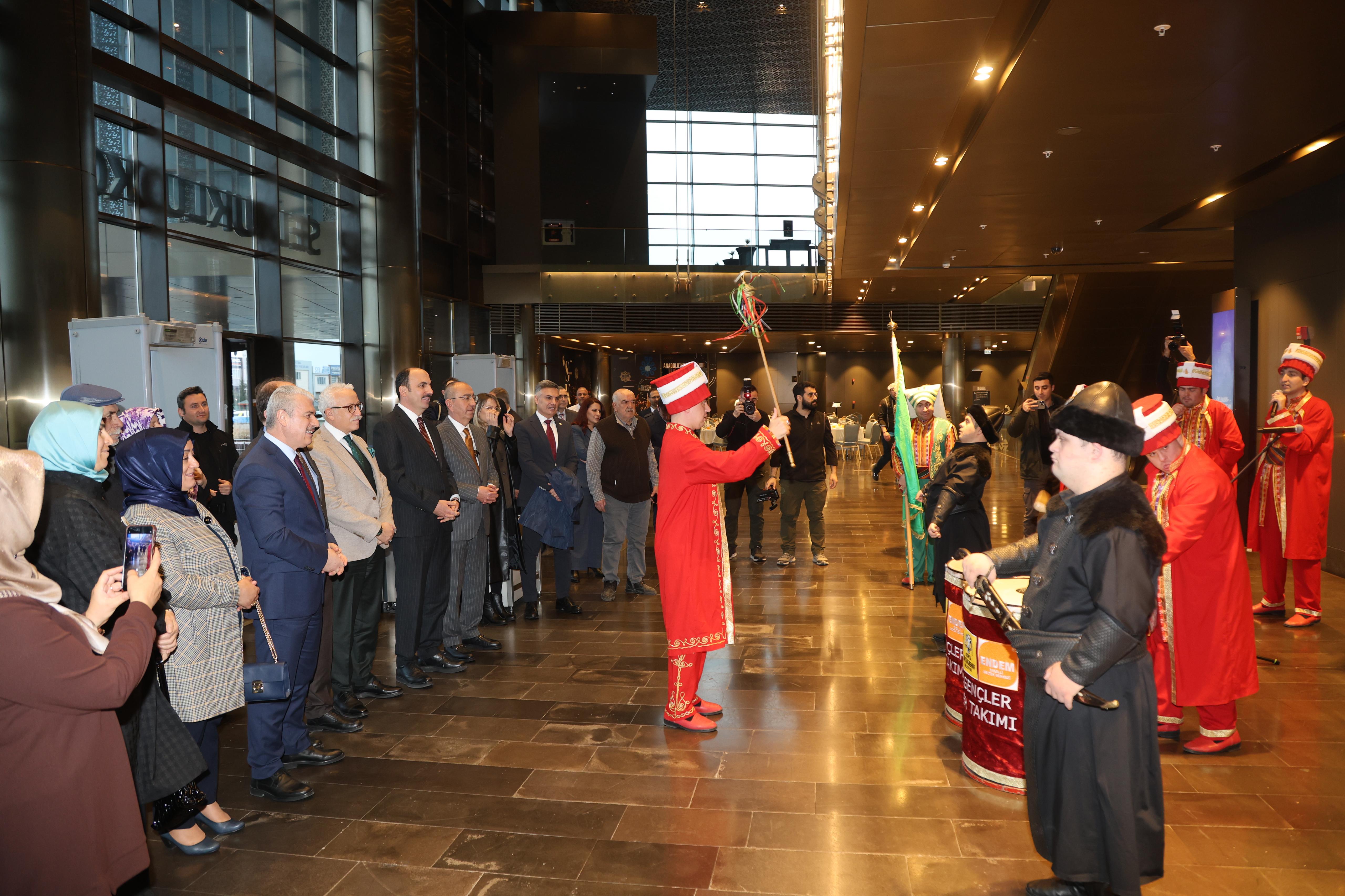 KONYA’DAKİ ÖZEL GEREKSİNİMLİ BİREYLER İFTARDA BULUŞTU
