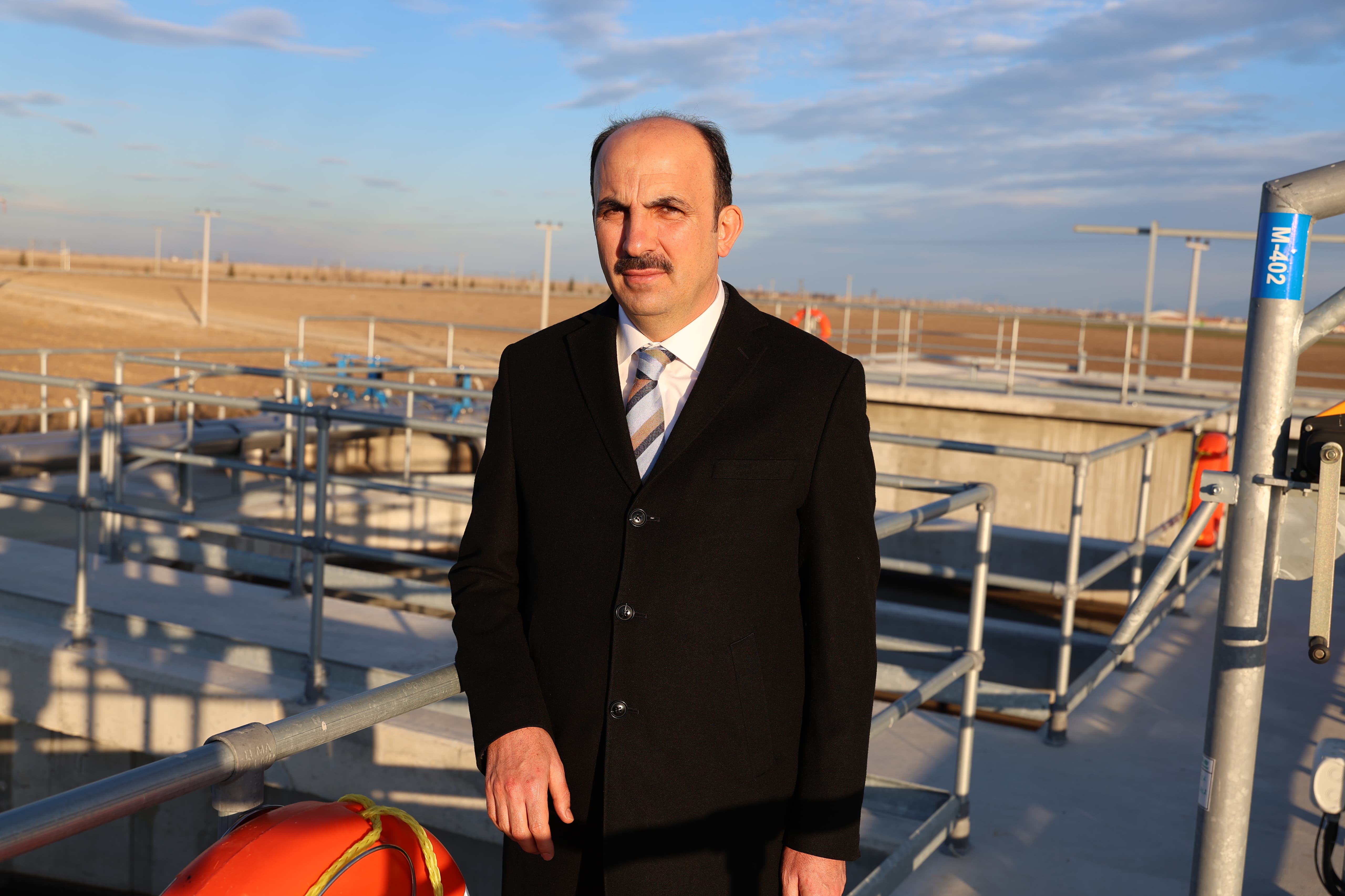 BAŞKAN ALTAY YAPIMI TAMAMLANAN ÇUMRA İLERİ BİYOLOJİK ATIKSU ARITMA TESİSİ’Nİ İNCELEDİ