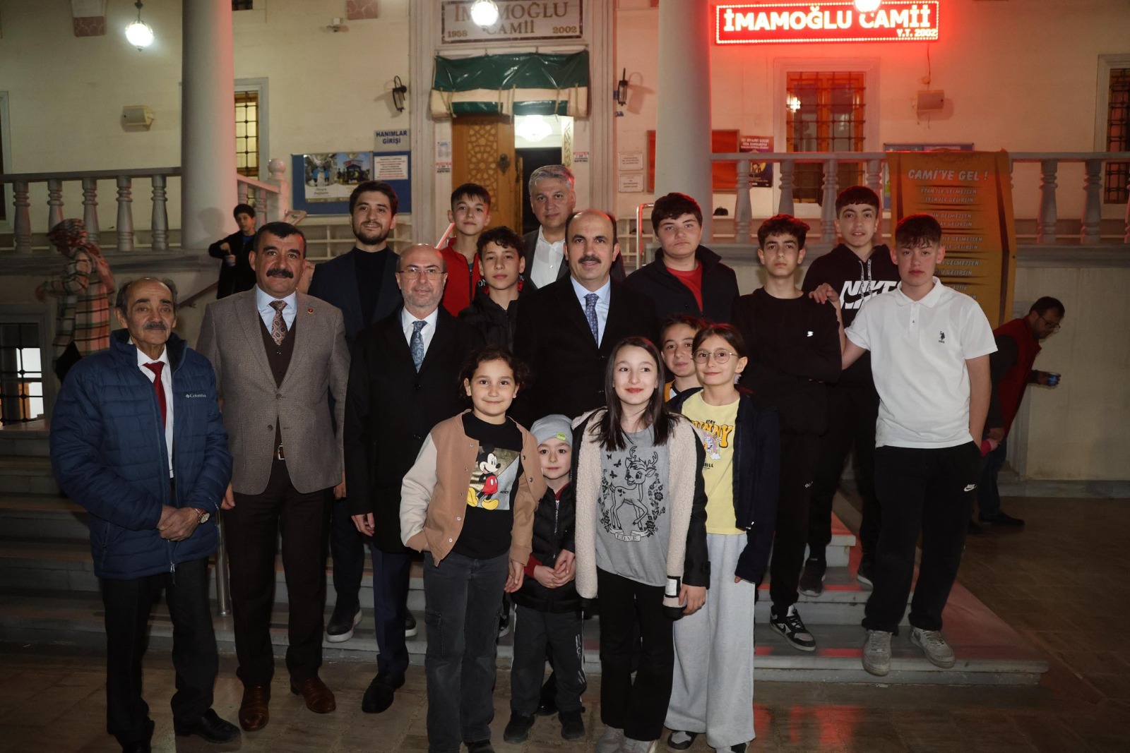 BAŞKAN ALTAY KONYALILARIN RAMAZAN COŞKUSUNA ORTAK OLDU