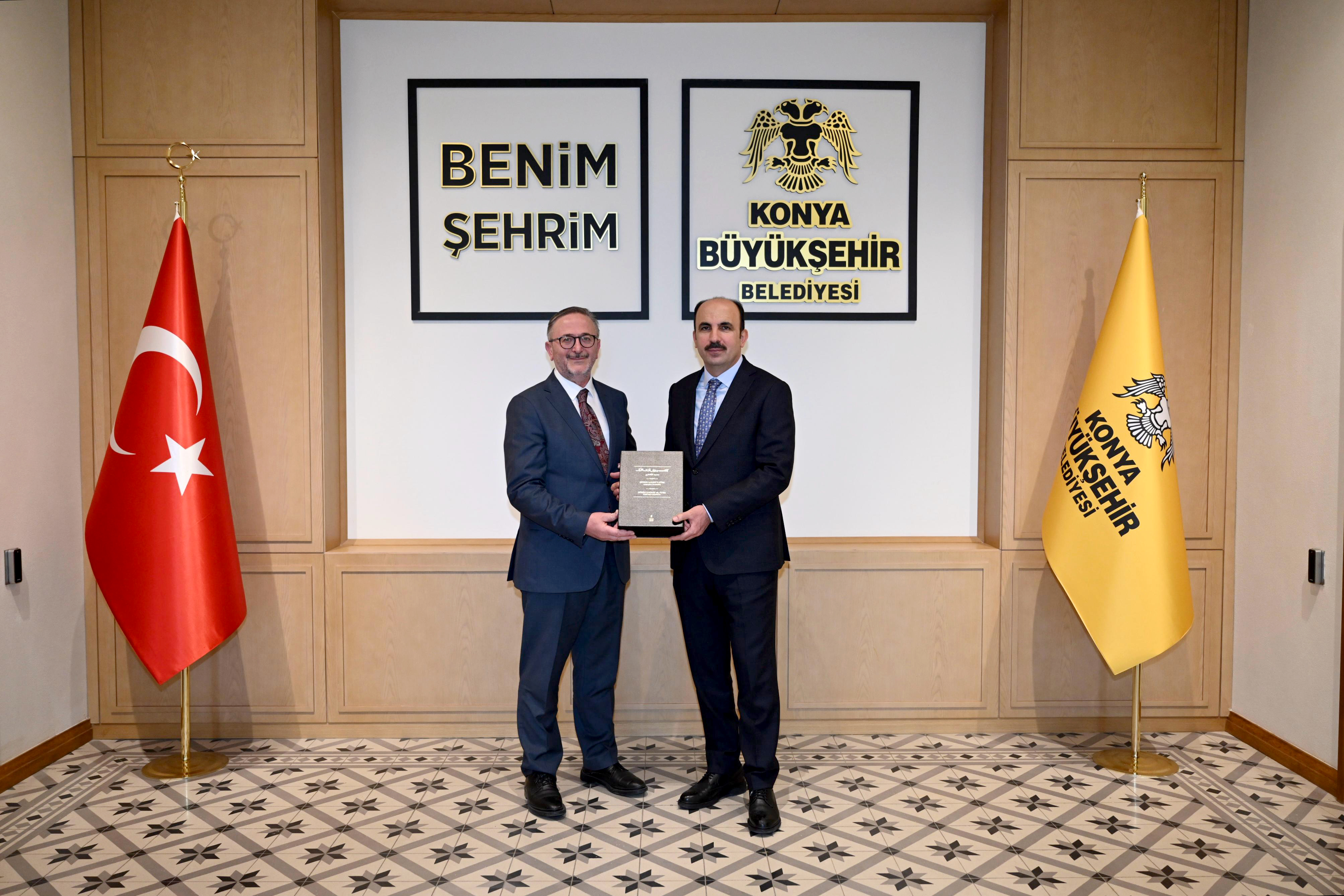 KOYUNOĞLU MÜZESİ’NDEKİ YAZMA ESERLER TÜRKİYE YAZMA ESERLER KURUMU’NA DEVREDİLDİ