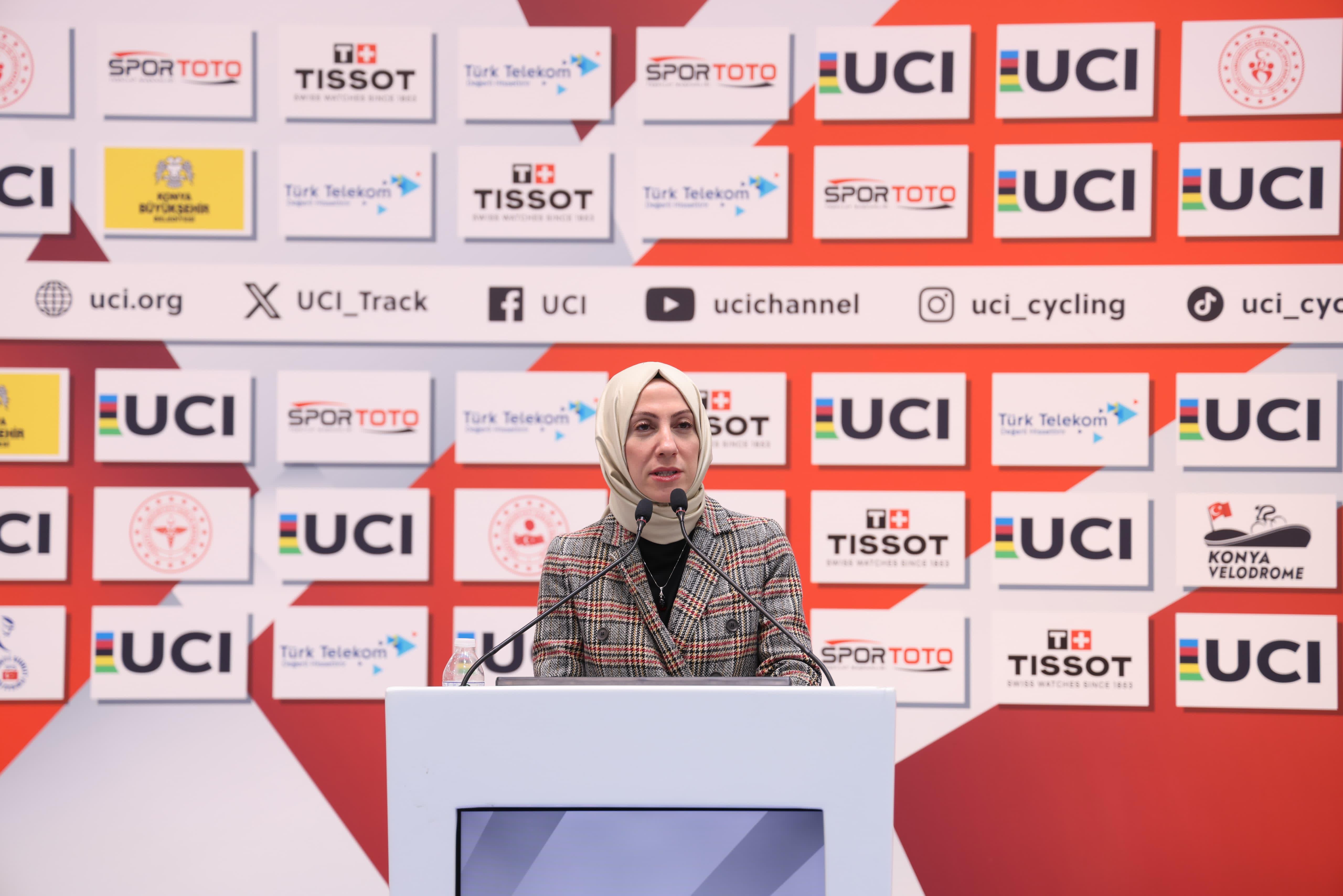 DÜNYANIN EN PRESTİJLİ ORGANİZASYONLARINDAN “2025 UCI PİST BİSİKLETİ ULUSLAR KUPASI” KONYA’DA BAŞLADI