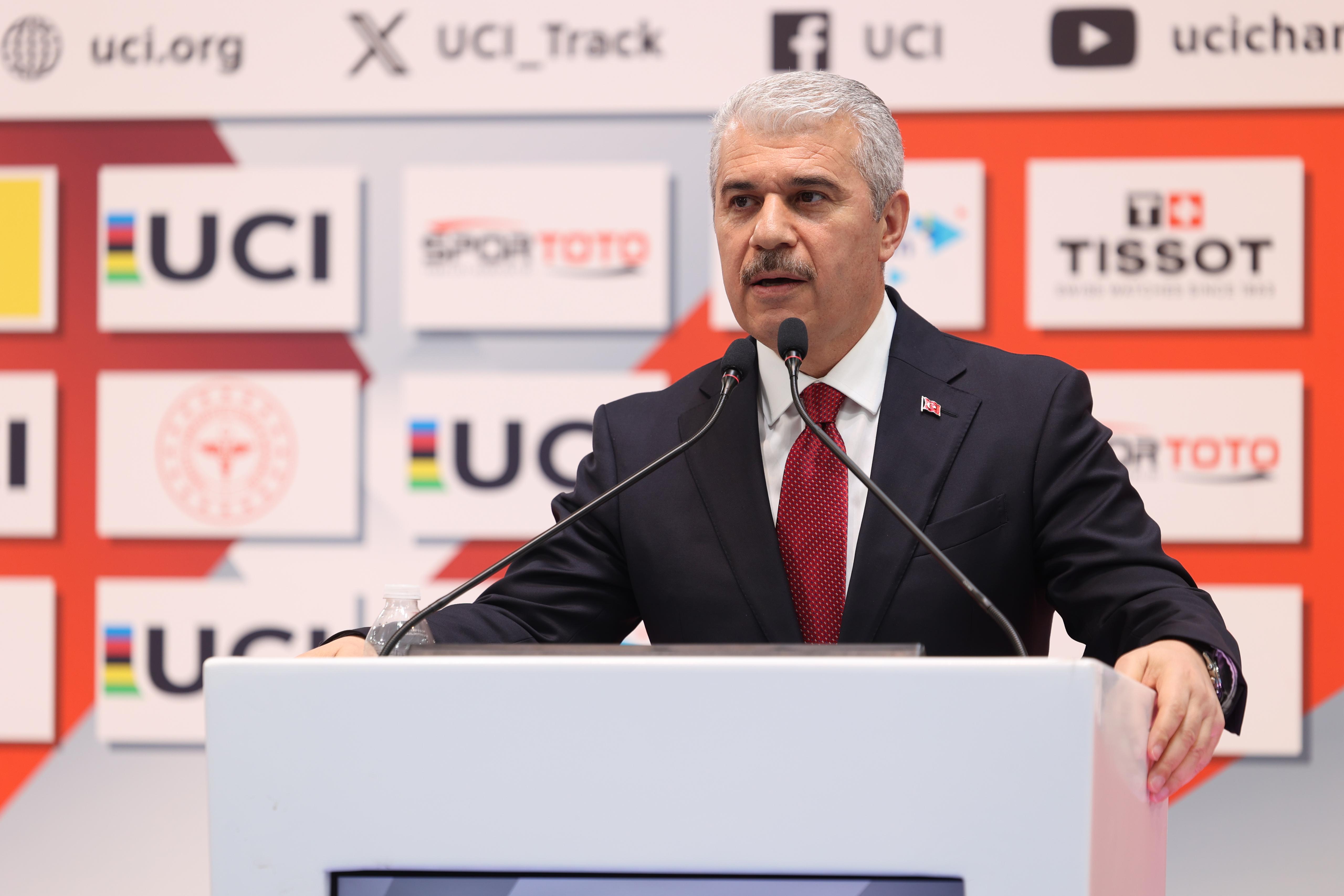 DÜNYANIN EN PRESTİJLİ ORGANİZASYONLARINDAN “2025 UCI PİST BİSİKLETİ ULUSLAR KUPASI” KONYA’DA BAŞLADI