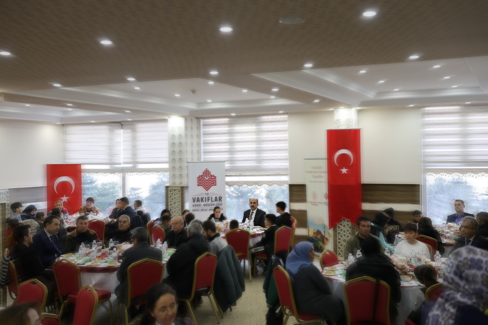 BAŞKAN ALTAY BEYŞEHİRLİLERİN RAMAZAN COŞKUSUNA ORTAK OLDU
