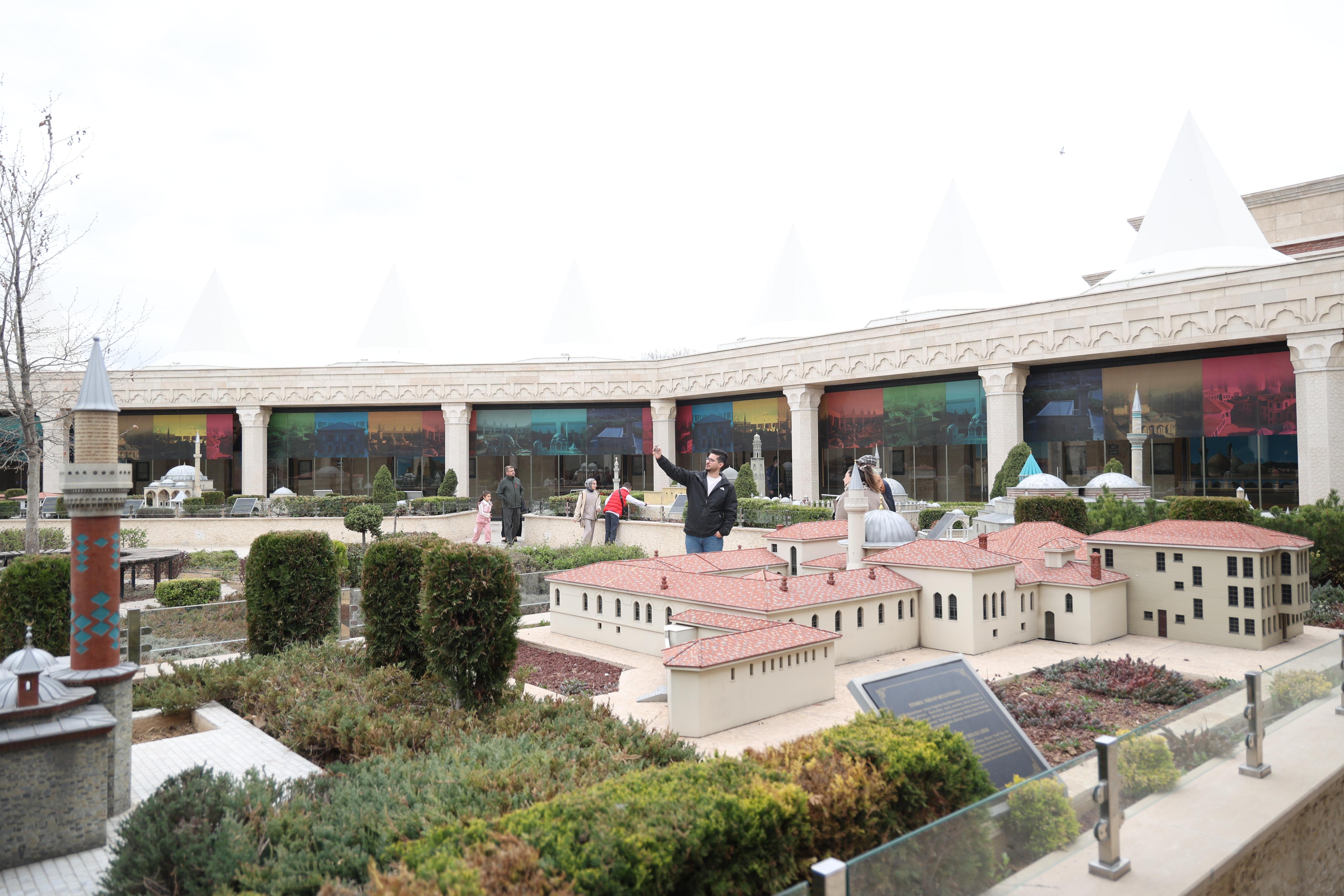 KONYA BÜYÜKŞEHİR’E AİT TANITIM MERKEZLERİ BAYRAM TATİLİNDE DE  GÖZDE MEKANLAR OLDU