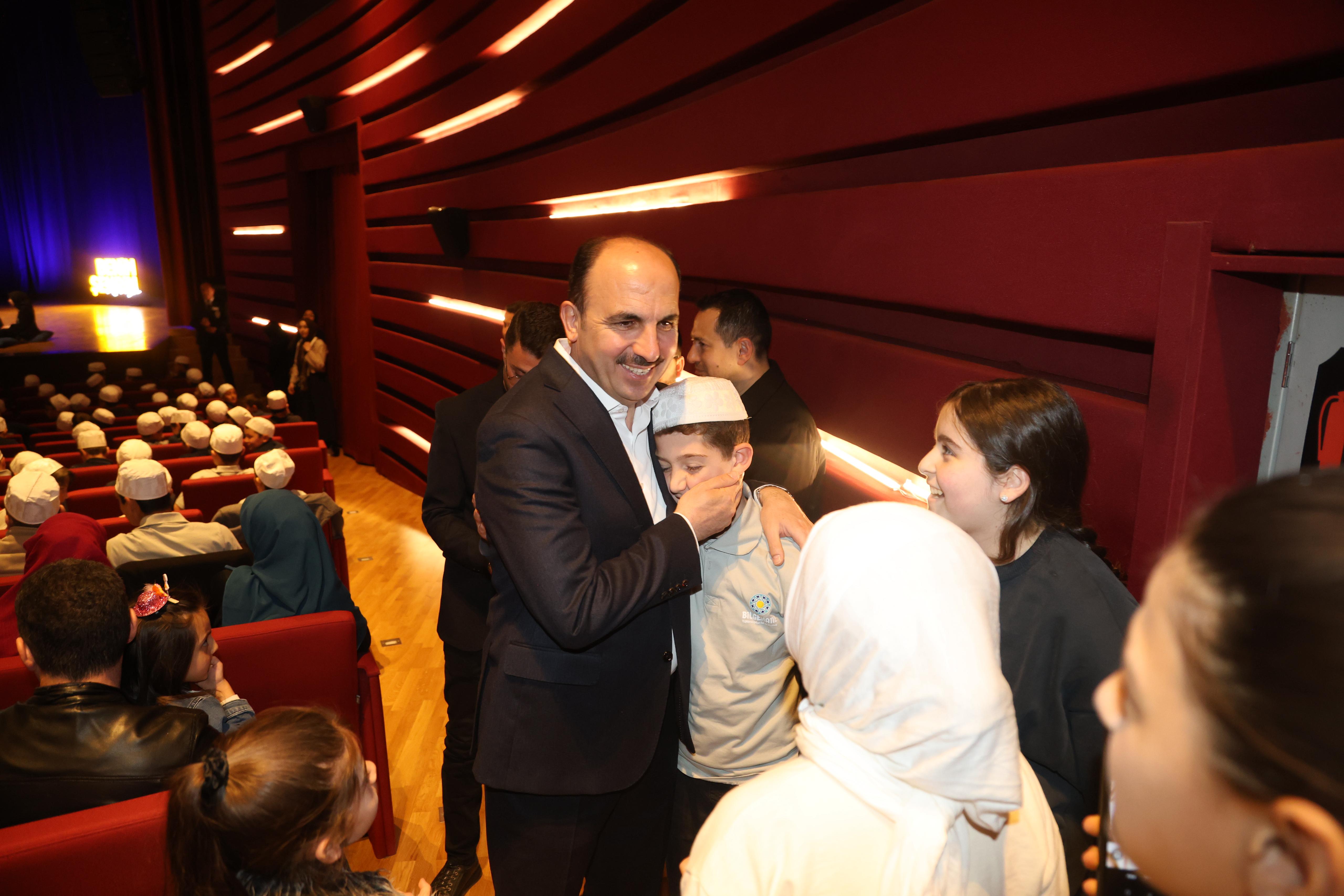 ERZURUM VALİSİ HAFIZ MUSTAFA ÇİFTÇİ "BİR MESLEK HAFIZLIK İLE TAÇLANIRSA" PROGRAMINA KATILDI