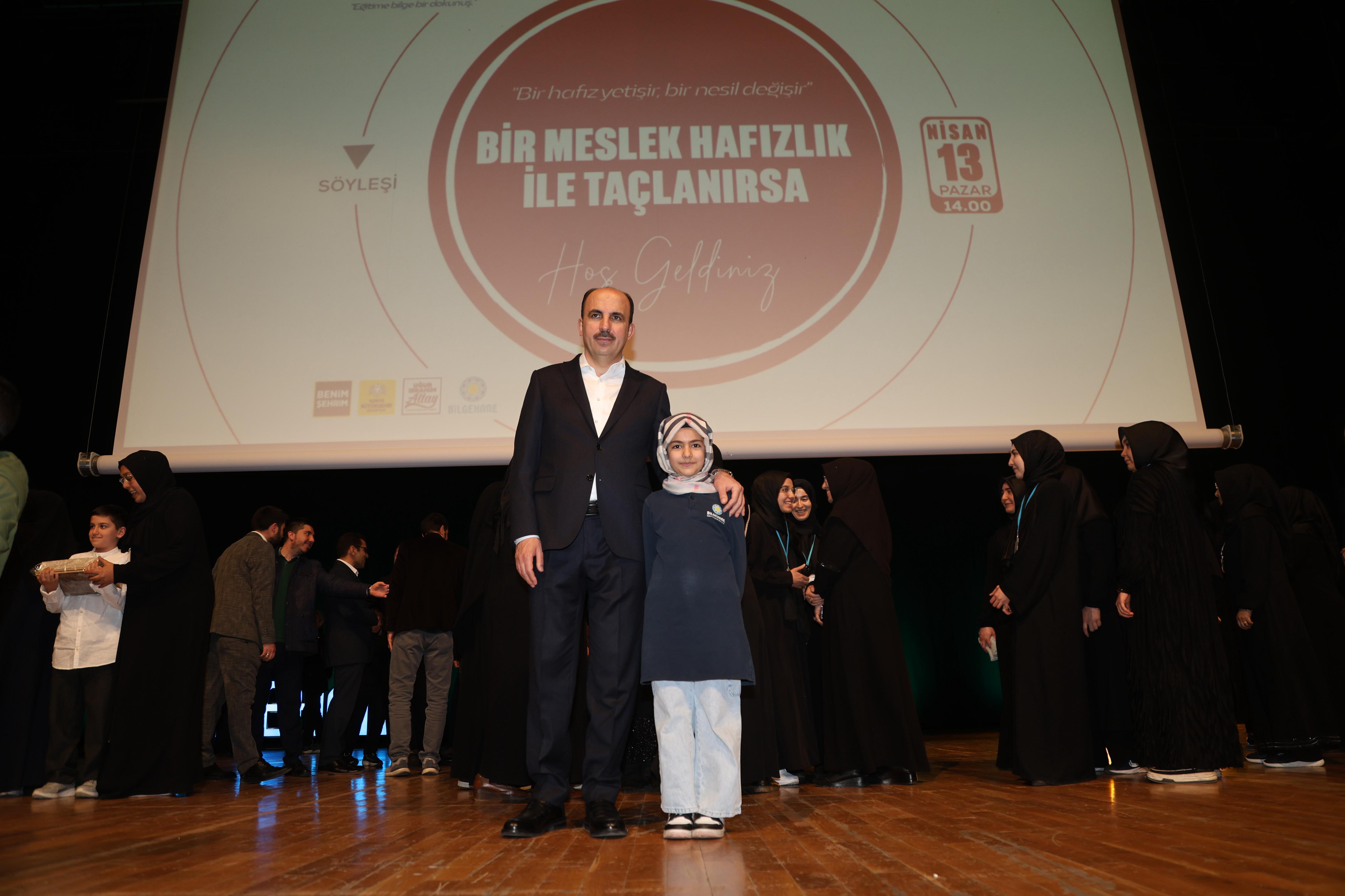 ERZURUM VALİSİ HAFIZ MUSTAFA ÇİFTÇİ "BİR MESLEK HAFIZLIK İLE TAÇLANIRSA" PROGRAMINA KATILDI