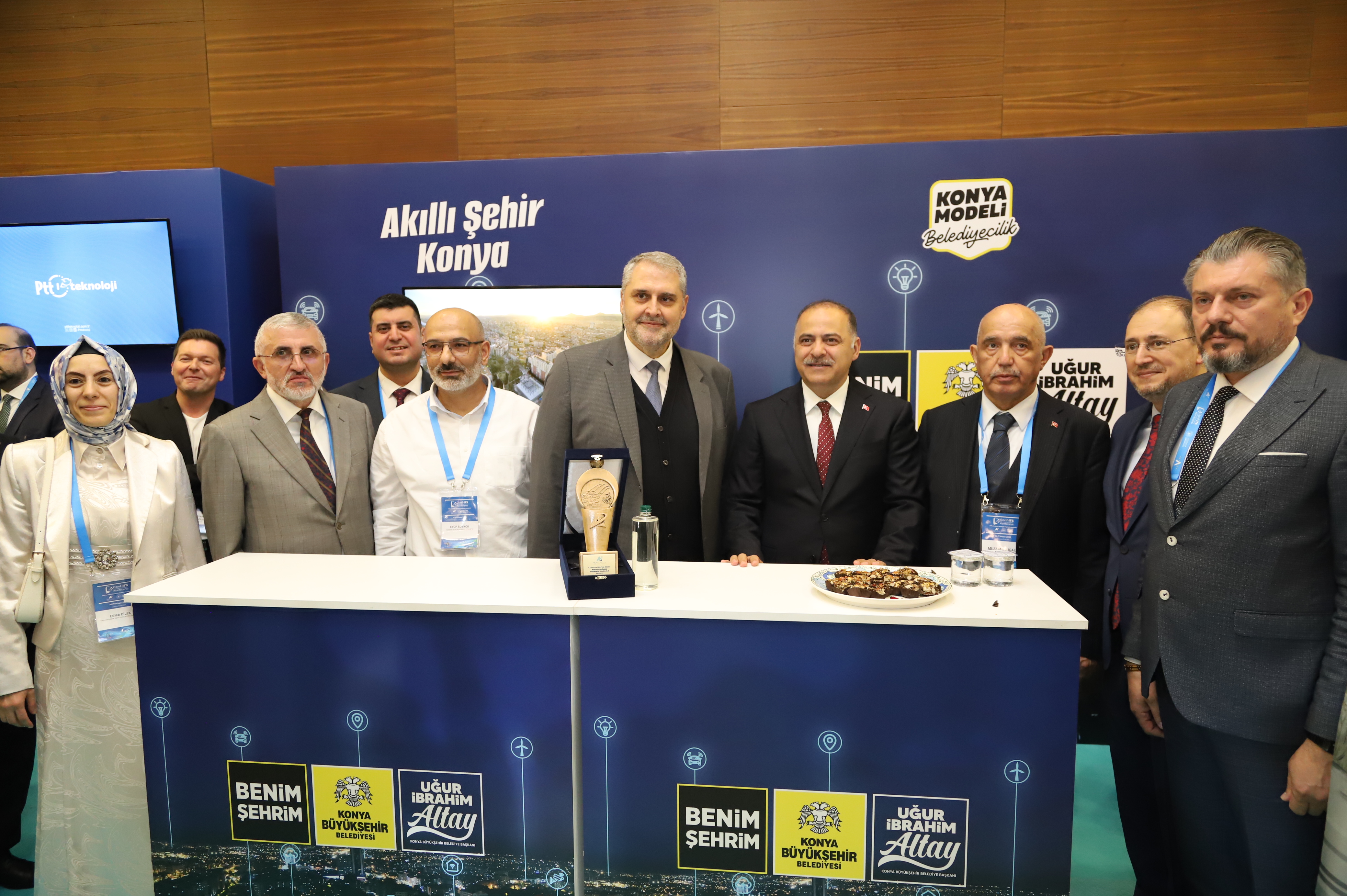 KONYA BÜYÜKŞEHİR’İN “ULAŞIMDA DİJİTAL İKİZ PLATFORMU”NA BELEDİYECİLİK ÖDÜLÜ