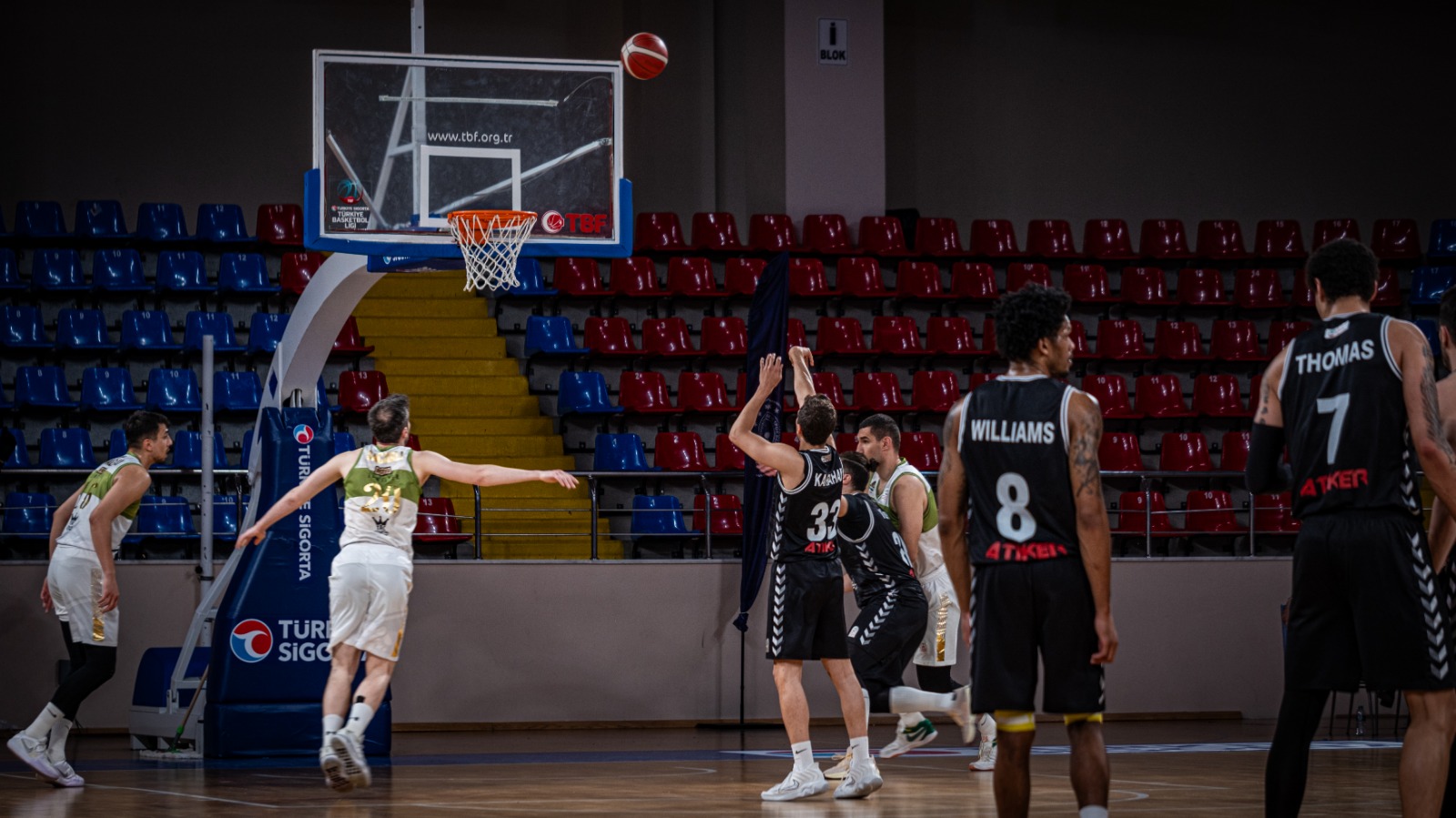 KONYA BÜYÜKŞEHİR BELEDİYESPOR PLAY-OFF’TA