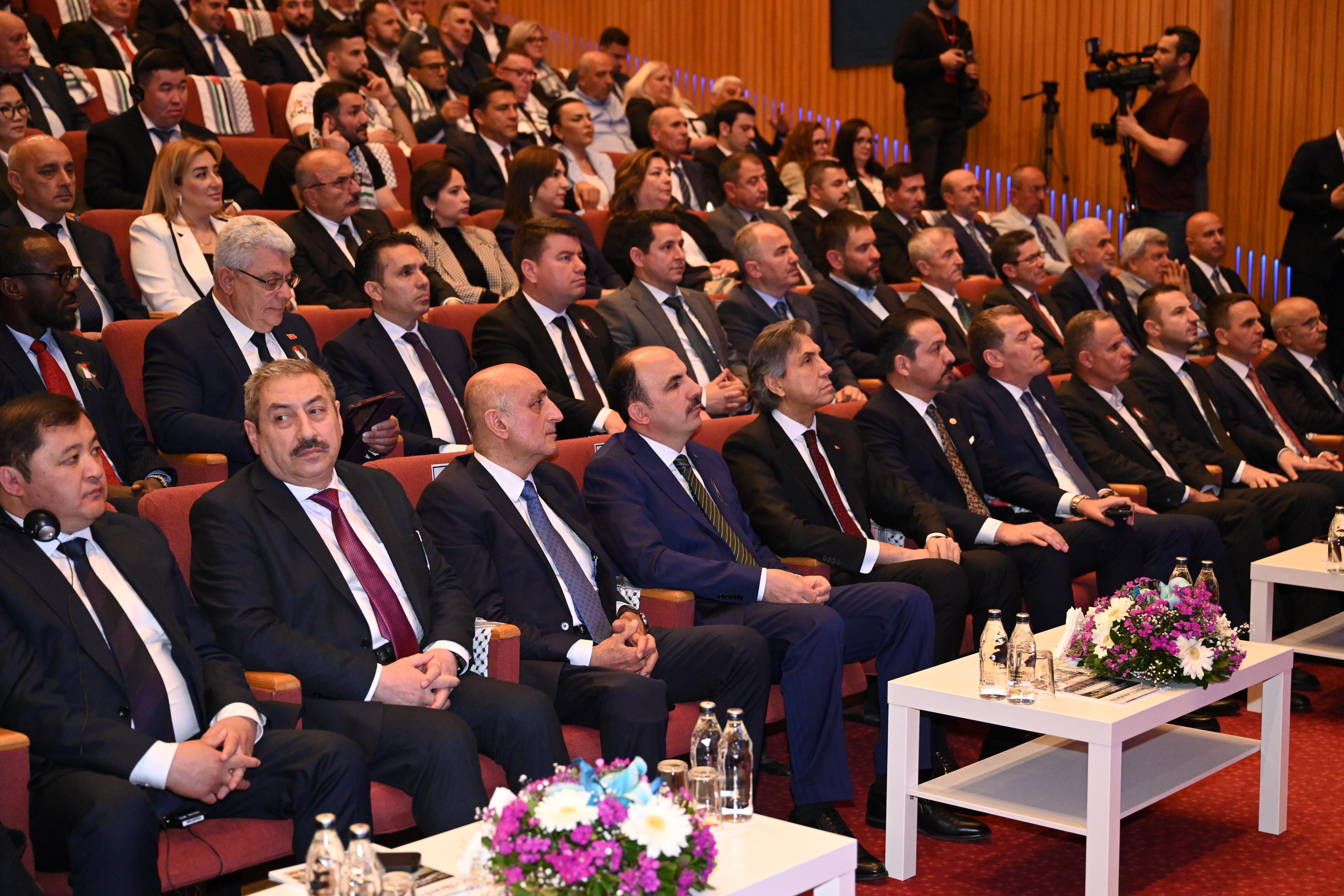 BAŞKAN ALTAY TDBB 7. OLAĞAN GENEL KURULU’NDA YENİDEN BAŞKAN SEÇİLDİ