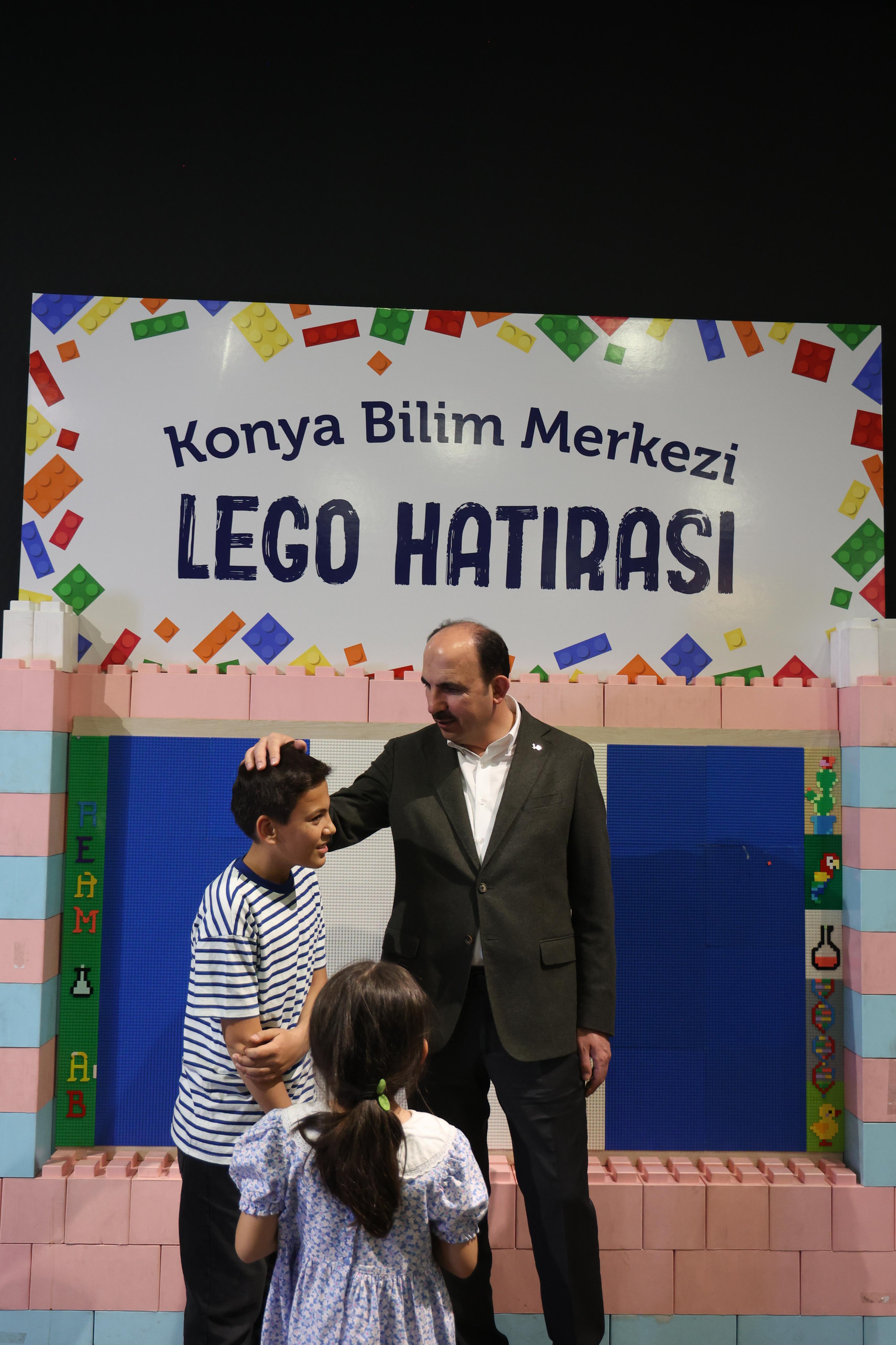 BAŞKAN ALTAY, BİLİM MERKEZİ ÇOCUK ŞENLİĞİ’NDE ÇOCUKLARIN COŞKUSUNA ORTAK OLDU