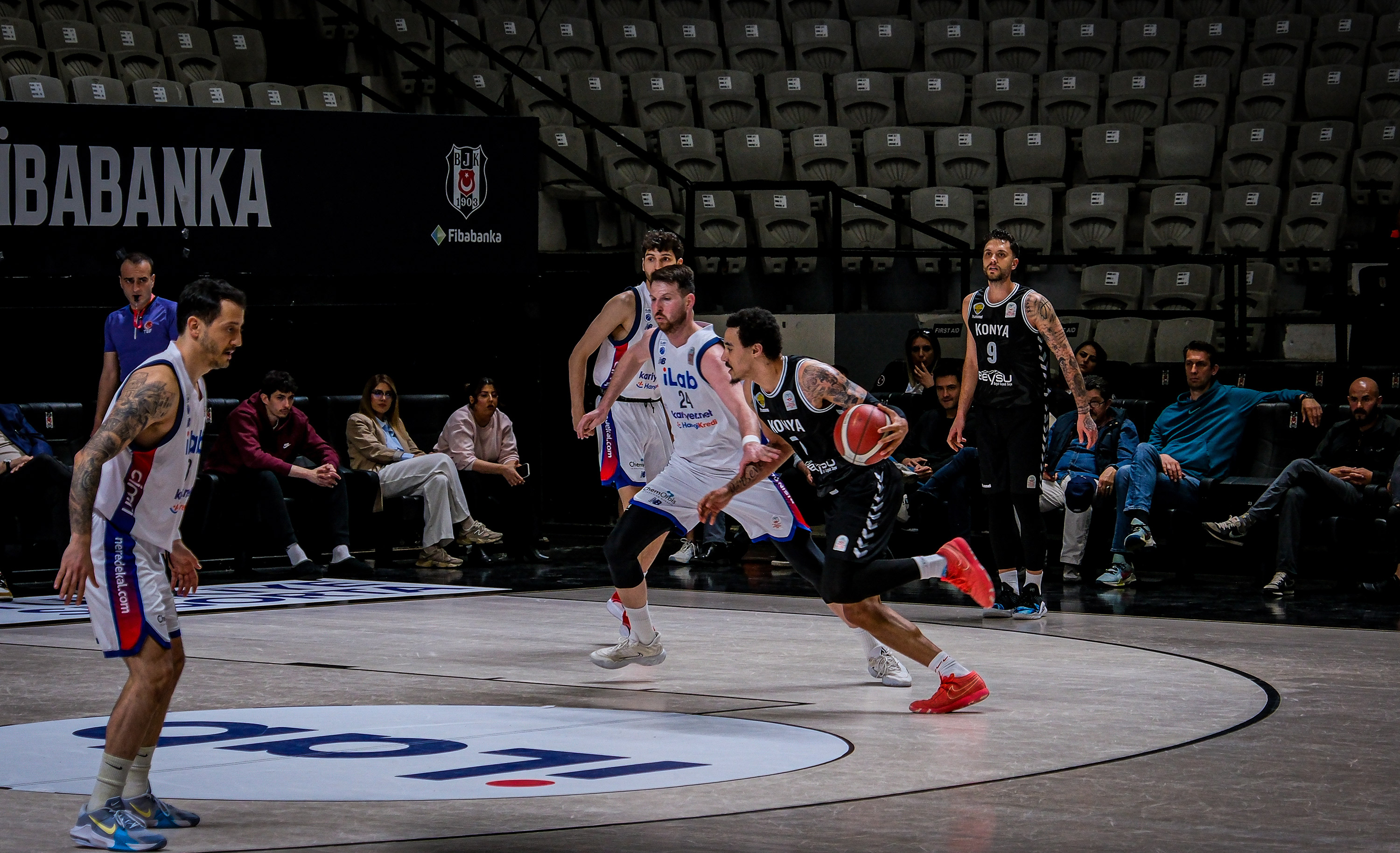 KONYA BÜYÜKŞEHİR BELEDİYESPOR PLAY-OFF ÇEYREK FİNAL SERİSİNDE İLK MAÇI KAZANDI