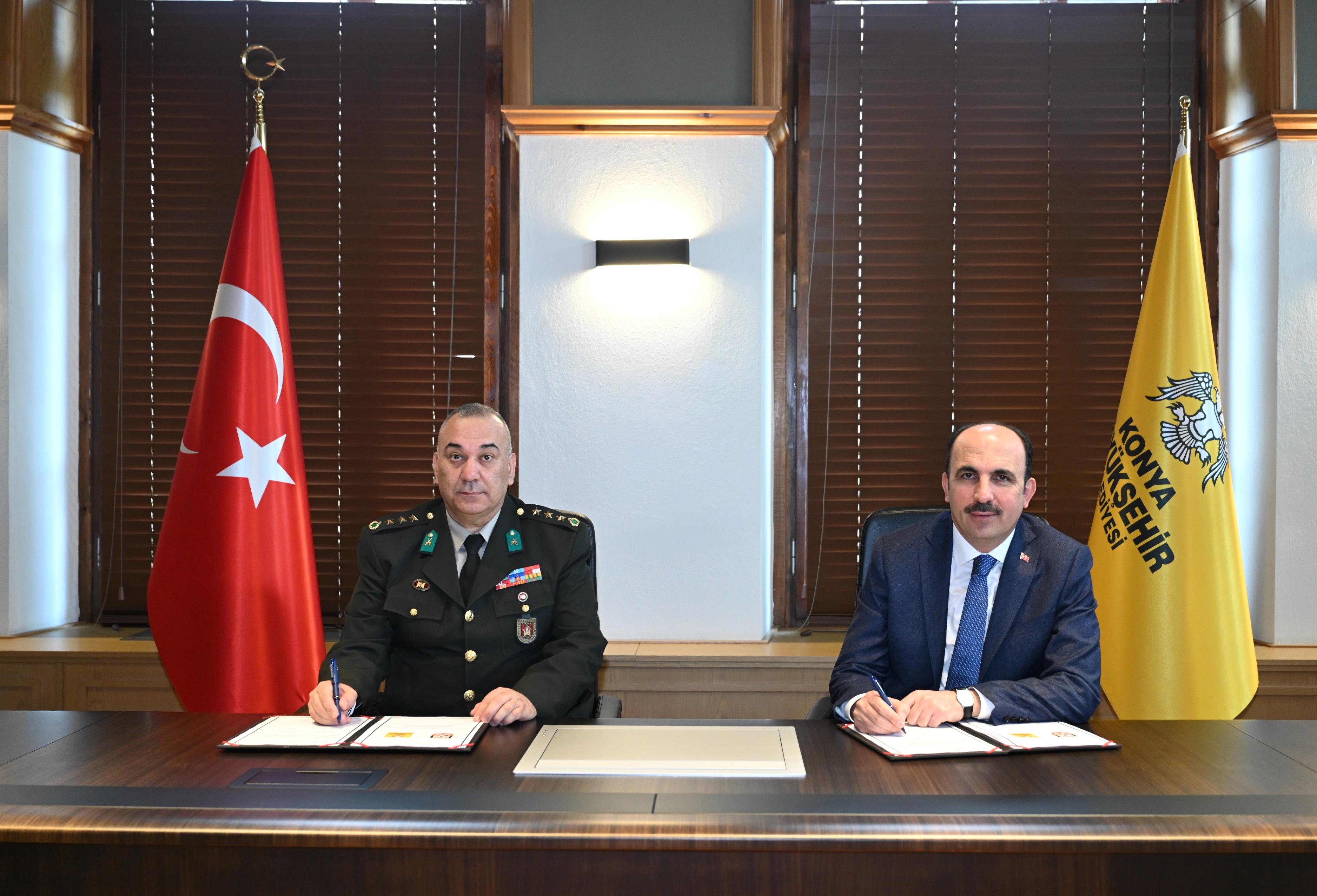 KONYA BÜYÜKŞEHİR İLE KBRN SAVUNMA VE GÜVENLİK TUGAY KOMUTANLIĞI ARASINDA EĞİTİM İŞ BİRLİĞİ PROTOKOLÜ İMZALANDI