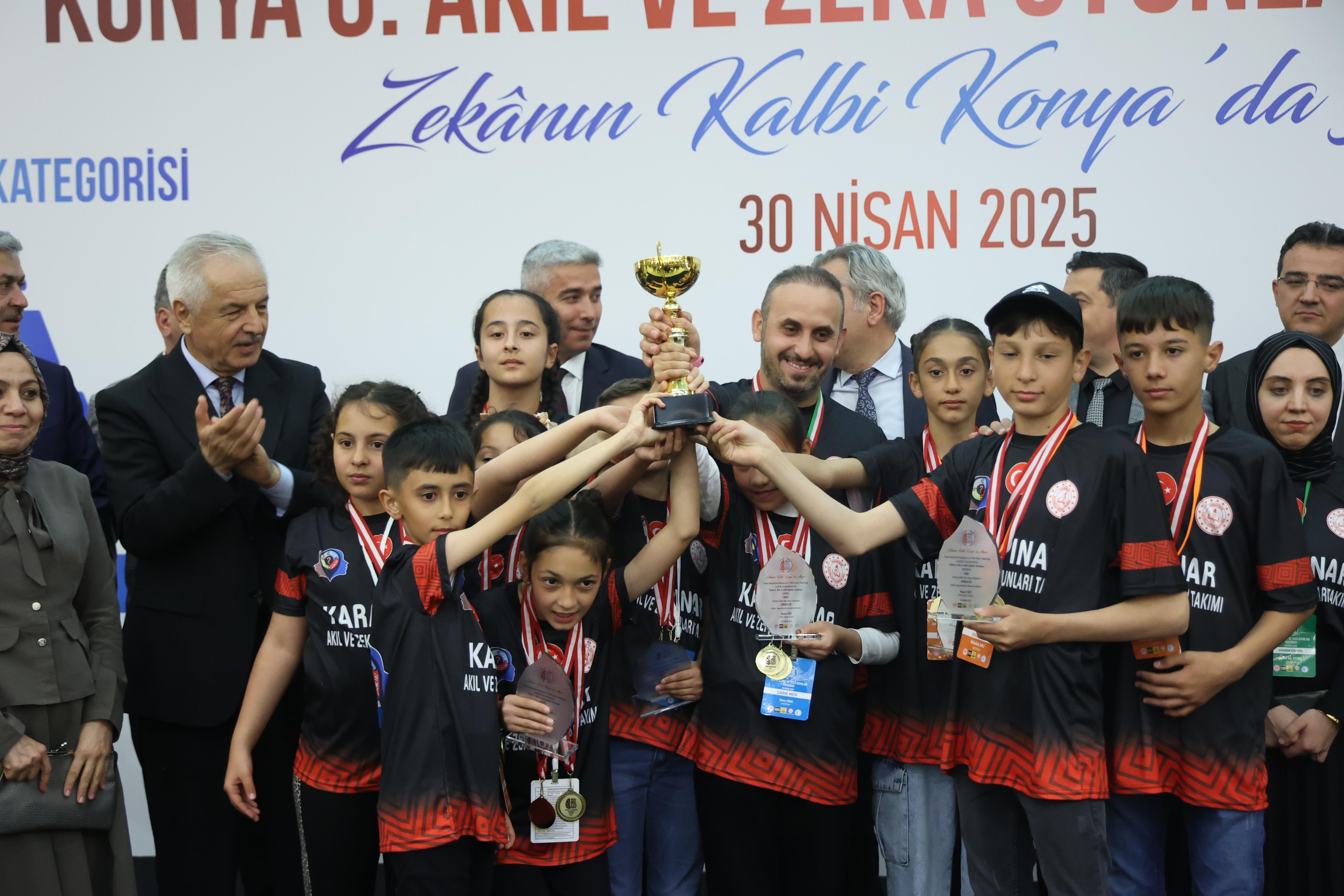 BÜYÜKŞEHİR’İN DESTEKLEDİĞİ KONYA 6. AKIL VE ZEKÂ OYUNLARI YARIŞMASI BÜYÜK HEYECANA SAHNE OLDU