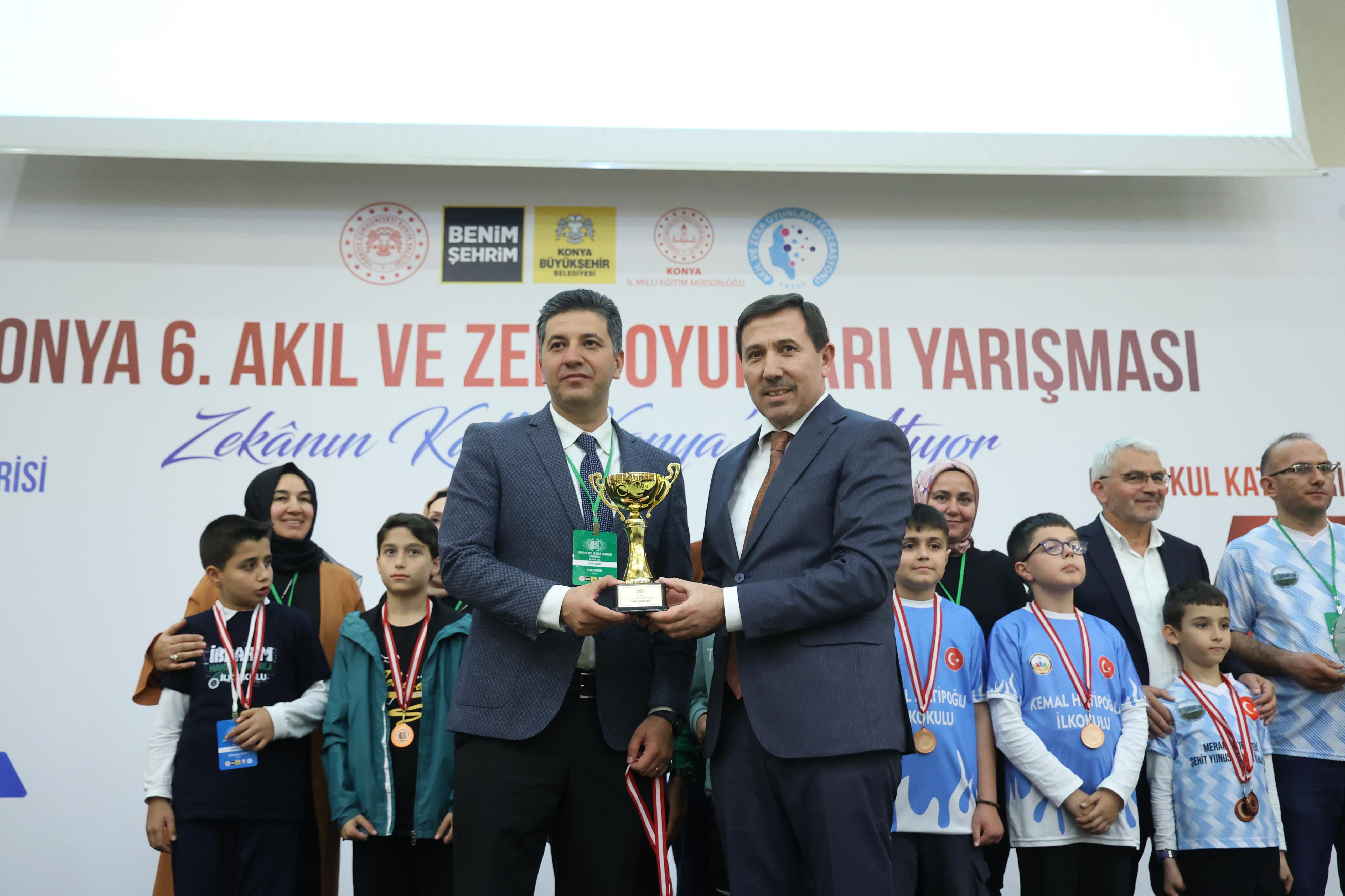 BÜYÜKŞEHİR’İN DESTEKLEDİĞİ KONYA 6. AKIL VE ZEKÂ OYUNLARI YARIŞMASI BÜYÜK HEYECANA SAHNE OLDU