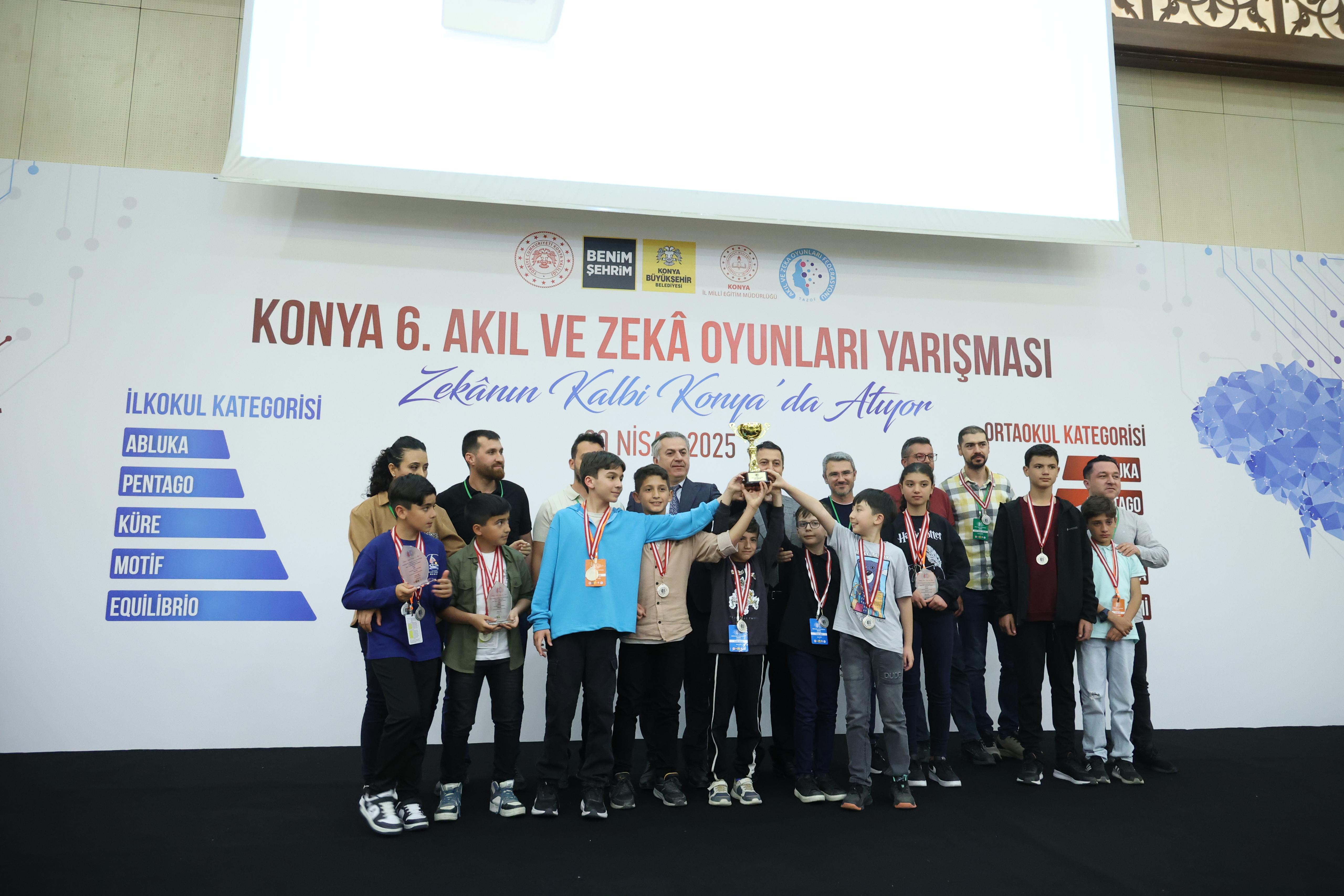 BÜYÜKŞEHİR’İN DESTEKLEDİĞİ KONYA 6. AKIL VE ZEKÂ OYUNLARI YARIŞMASI BÜYÜK HEYECANA SAHNE OLDU