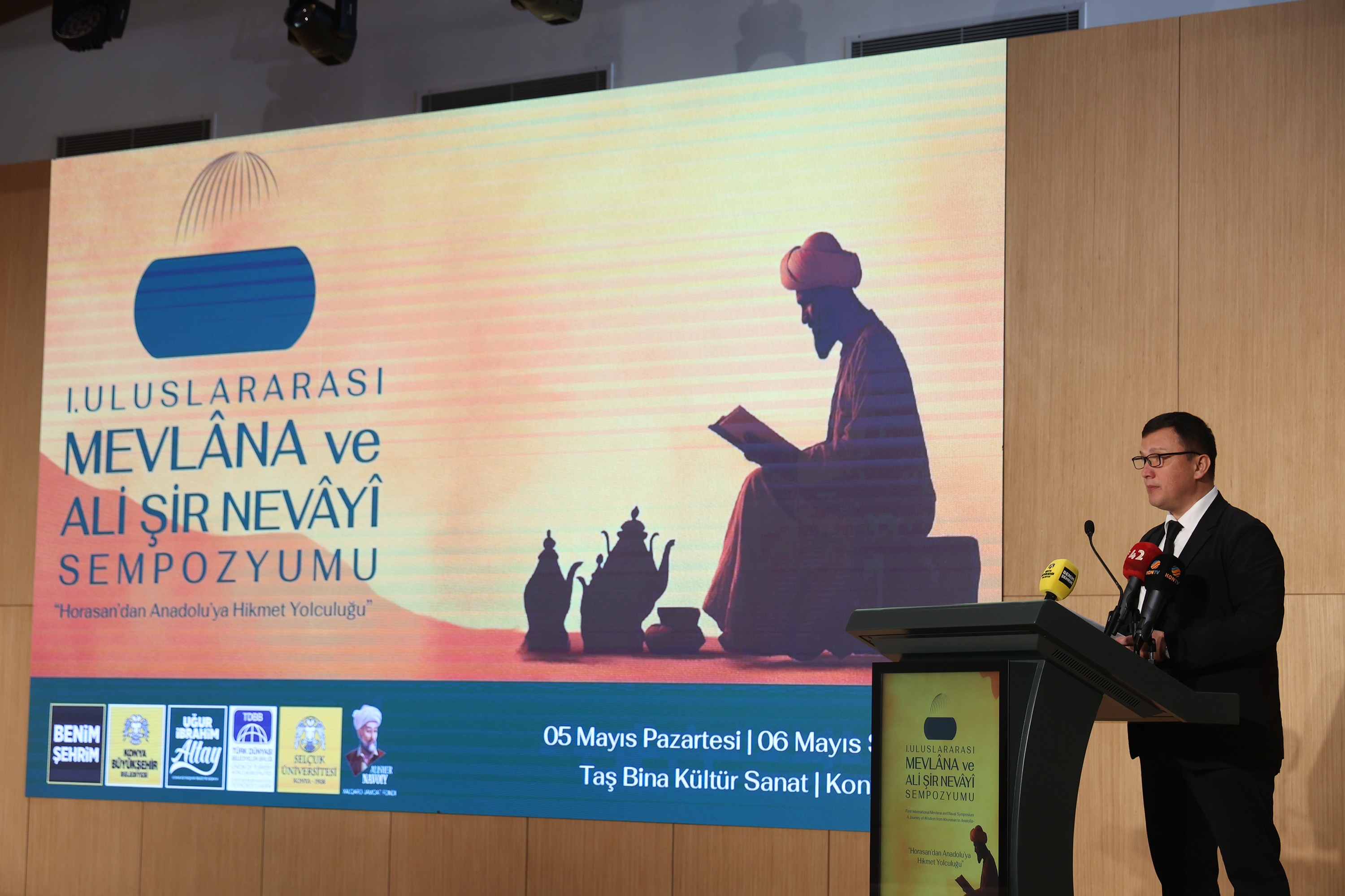 KONYA BÜYÜKŞEHİR “1. ULUSLARARASI MEVLANA VE ALİ ŞÎR NEVÂYÎ SEMPOZYUMU”NA EV SAHİPLİĞİ YAPIYOR