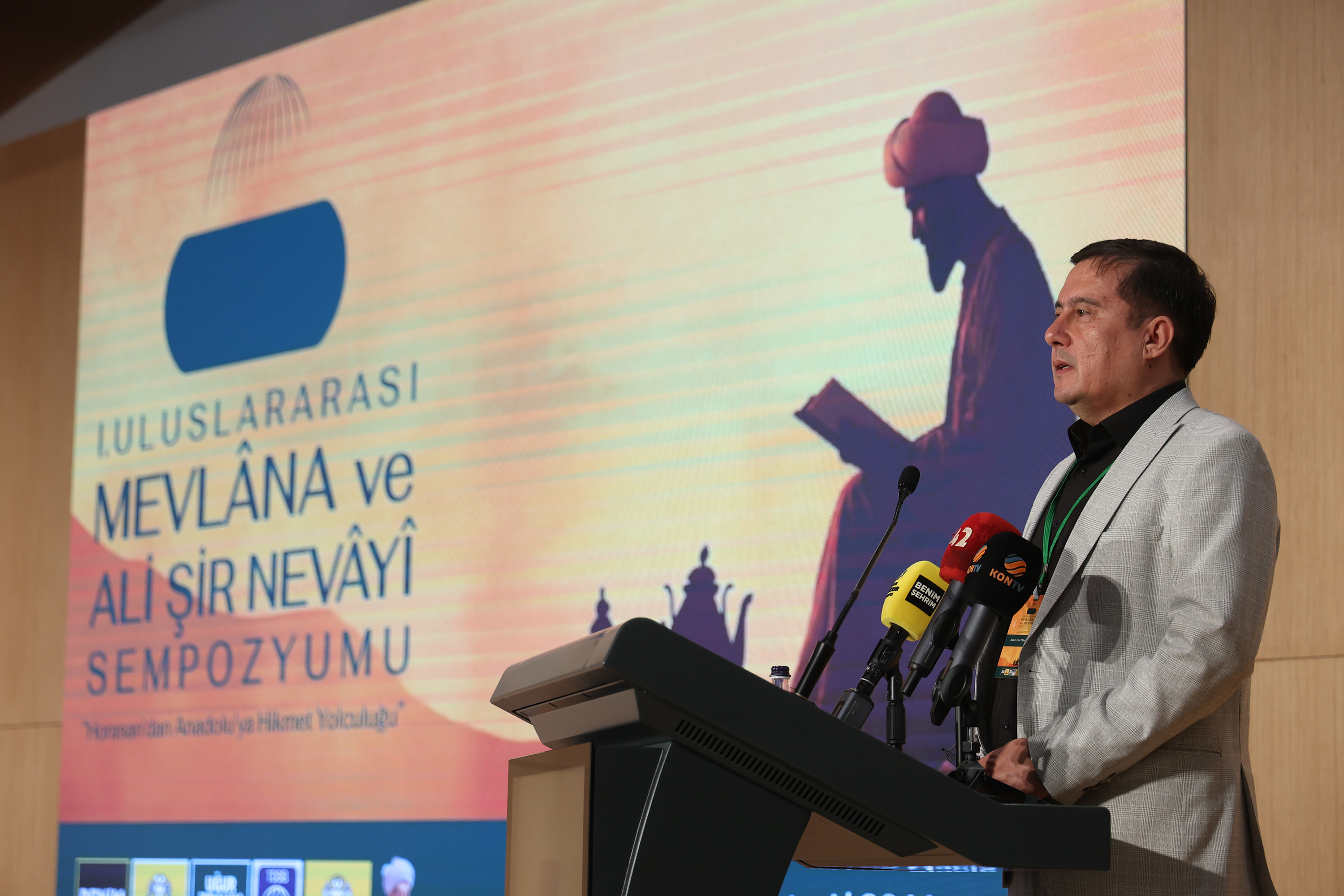 KONYA BÜYÜKŞEHİR “1. ULUSLARARASI MEVLANA VE ALİ ŞÎR NEVÂYÎ SEMPOZYUMU”NA EV SAHİPLİĞİ YAPIYOR