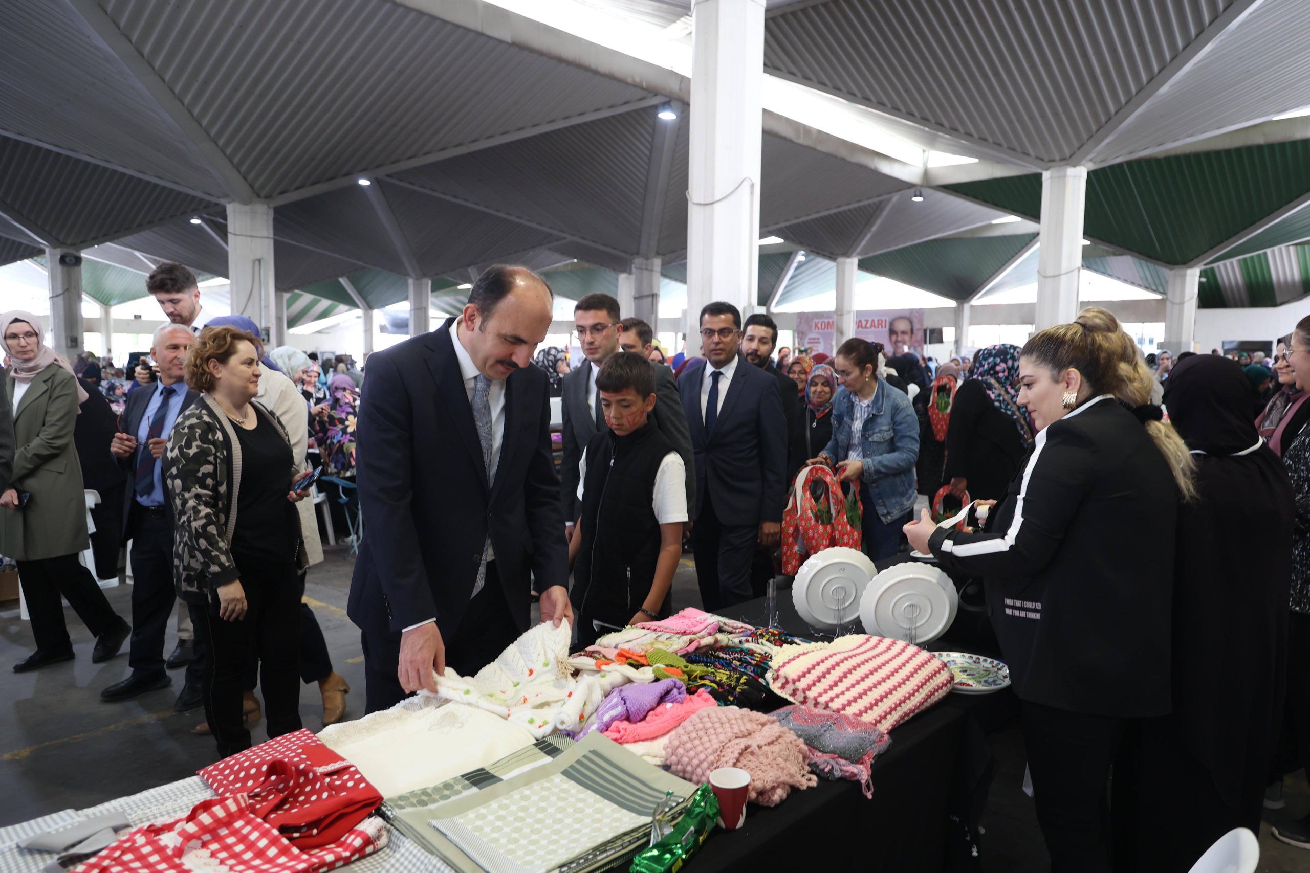 BAŞKAN ALTAY TÜM KONYALILARI KOMEK PAZARI’NA DAVET ETTİ