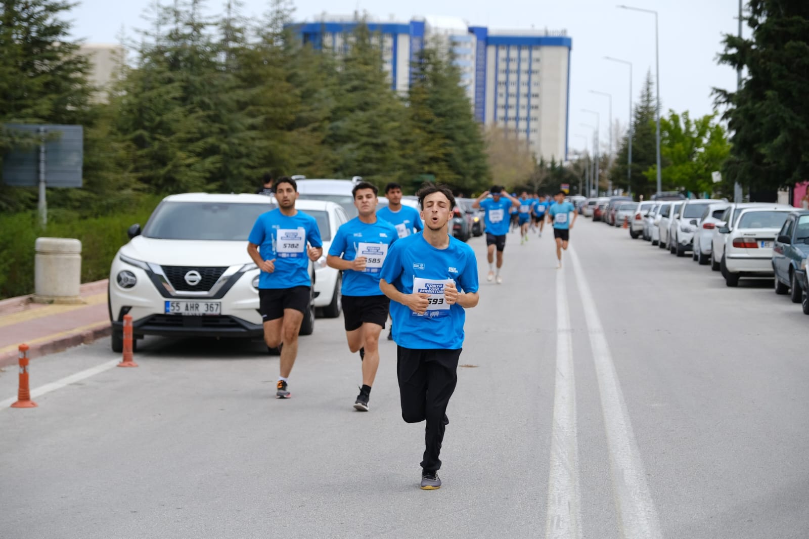 “SELÇUK ÜNİVERSİTESİ MARATONU” HER YAŞTAN SPORSEVERİ BULUŞTURDU