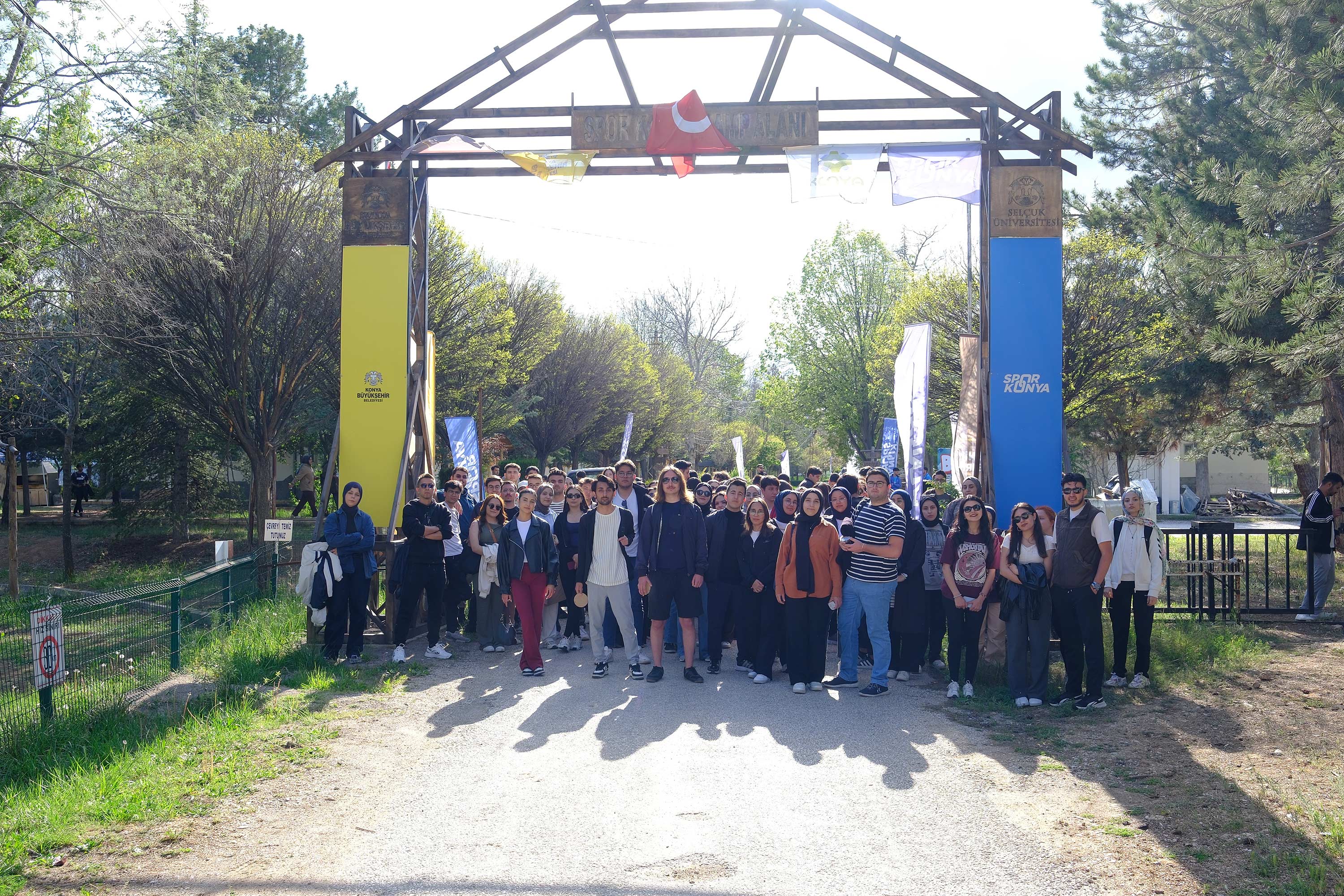 GENÇLİK MECLİSİ, ÜNİVERSİTE ÖĞRENCİLERİ İÇİN ÇEŞİTLİ ETKİNLİKLER DÜZENLEMEYE DEVAM EDİYOR