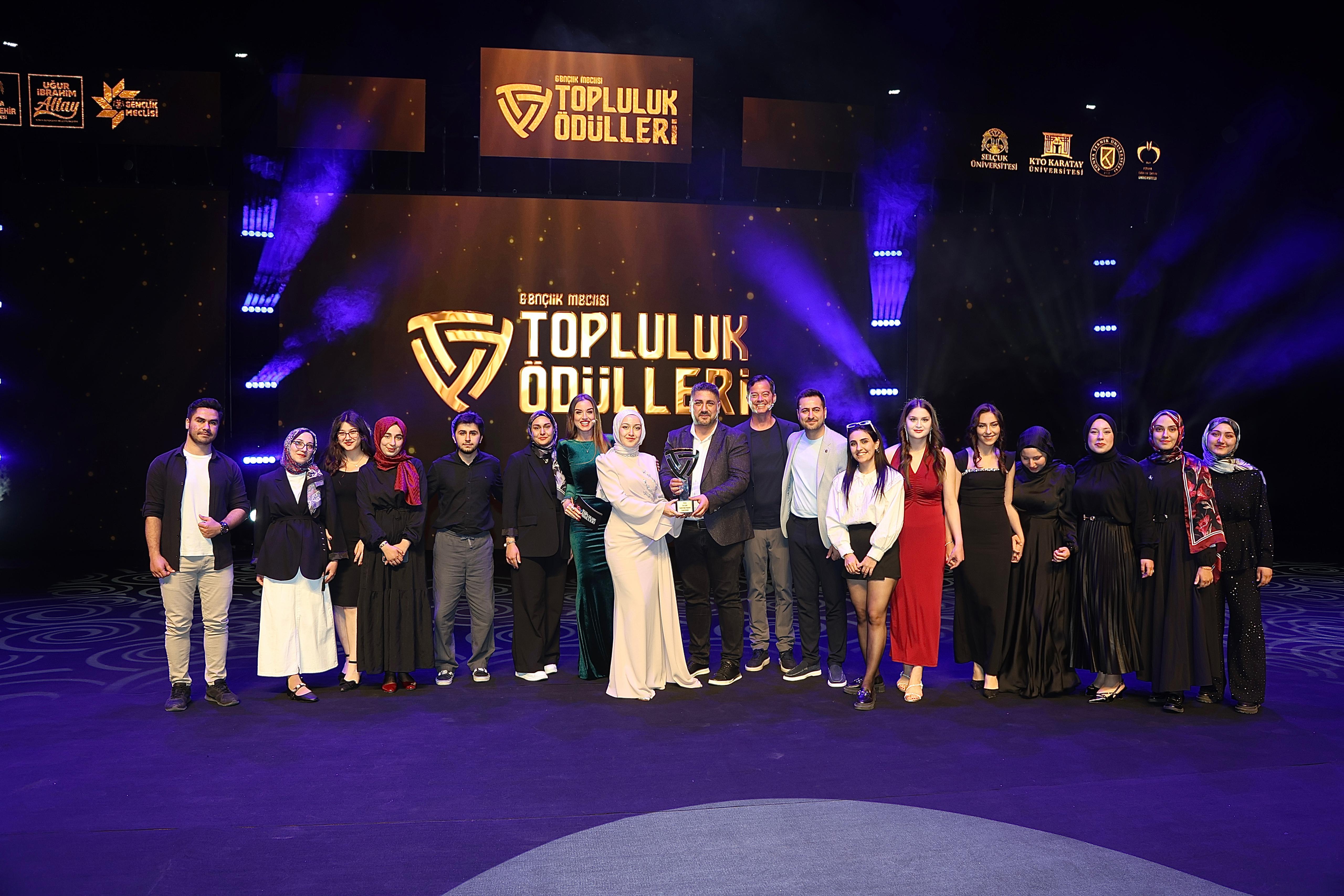 KONYA BÜYÜKŞEHİR GENÇLİK MECLİSİ TOPLULUK ÖDÜLLERİ SAHİPLERİNİ BULDU