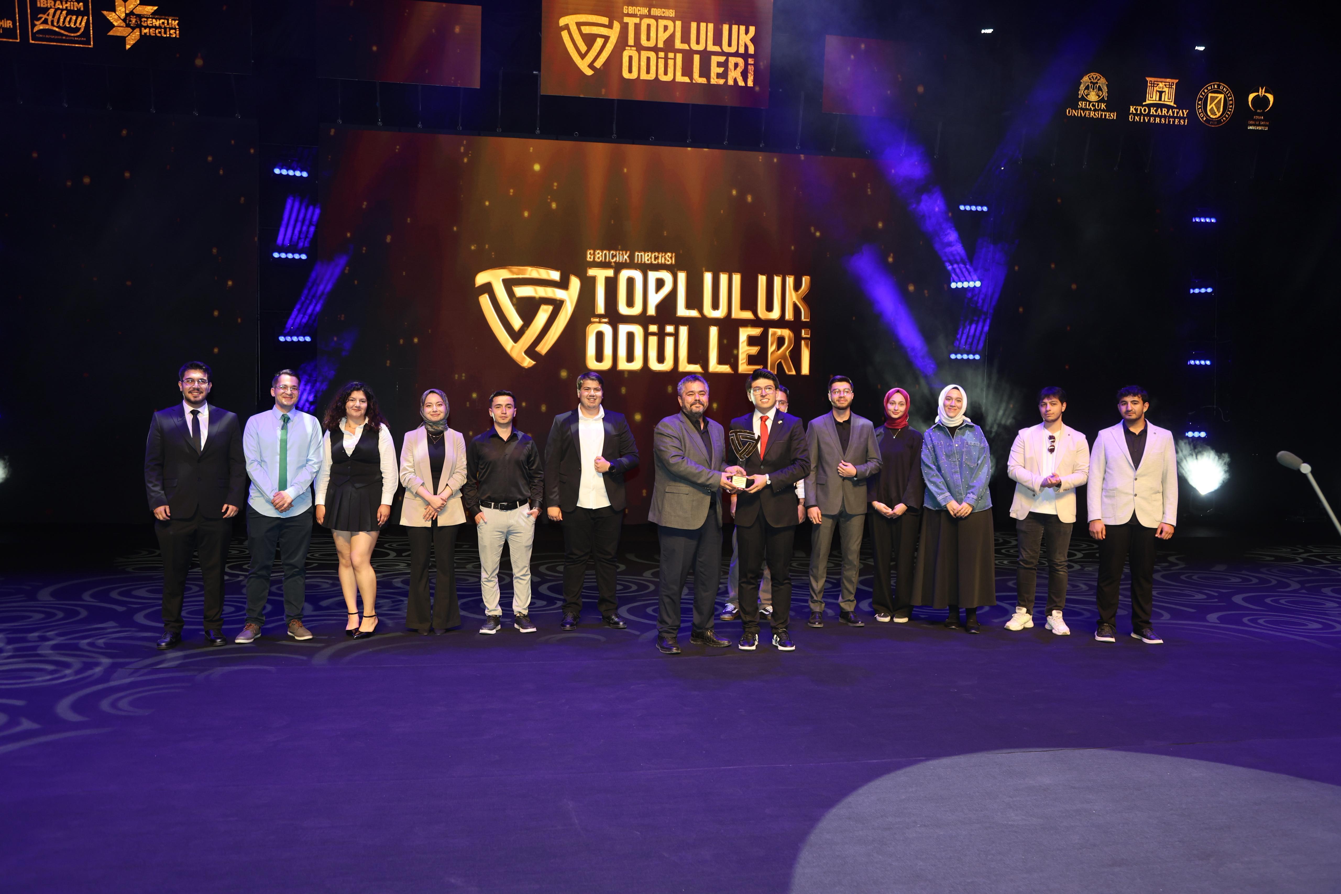 KONYA BÜYÜKŞEHİR GENÇLİK MECLİSİ TOPLULUK ÖDÜLLERİ SAHİPLERİNİ BULDU