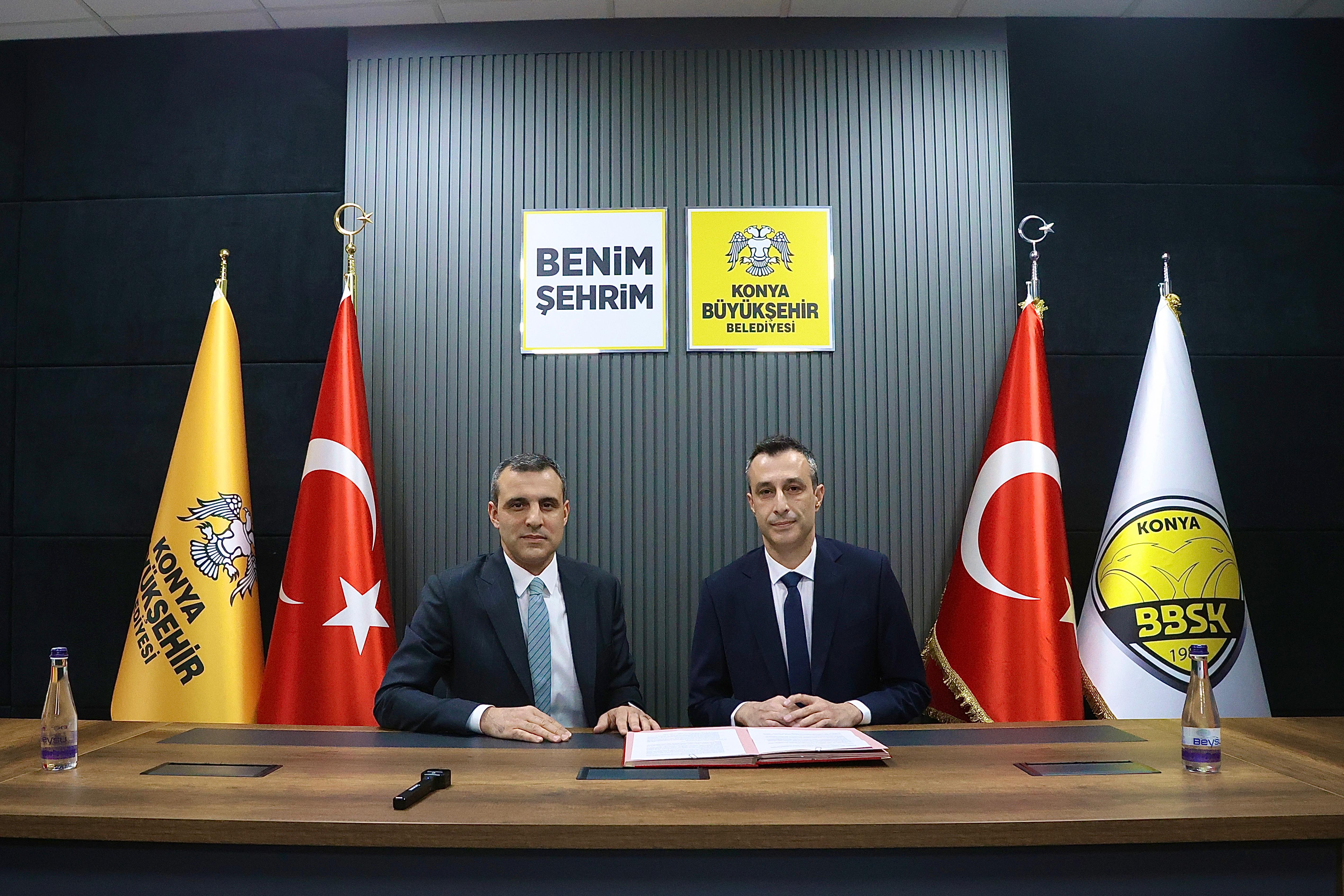 KONYA BÜYÜKŞEHİR BELEDİYESPOR’DA YENİ SEZON PLANLAMASI YAPILDI