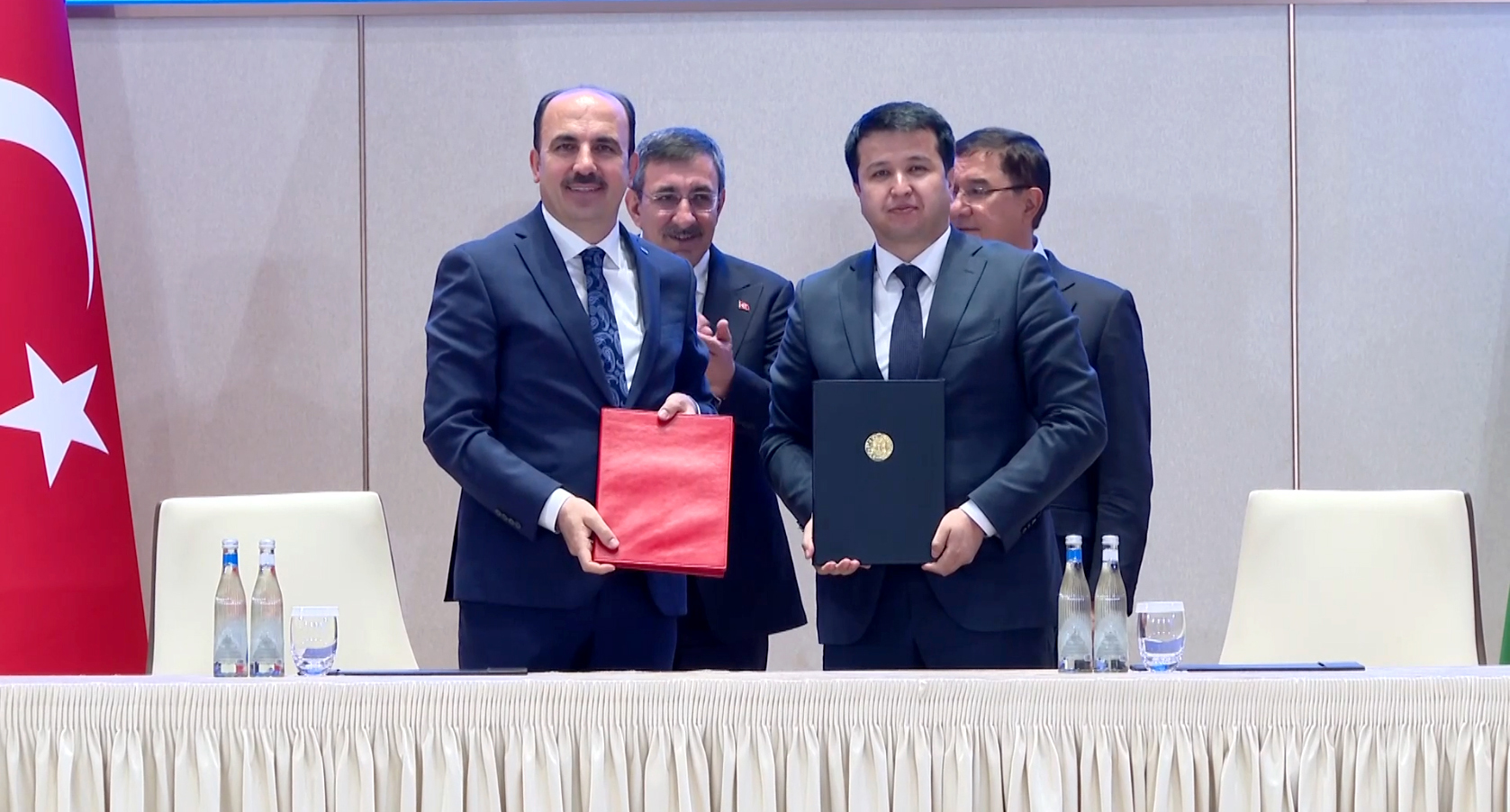 TDBB BAŞKANI ALTAY: “TDBB OLARAK TÜRKİYE VE ÖZBEKİSTAN ARASINDA GELİŞEN İLİŞKİLERE KATKI SUNMAKTAN BÜYÜK MUTLULUK DUYUYORUM”