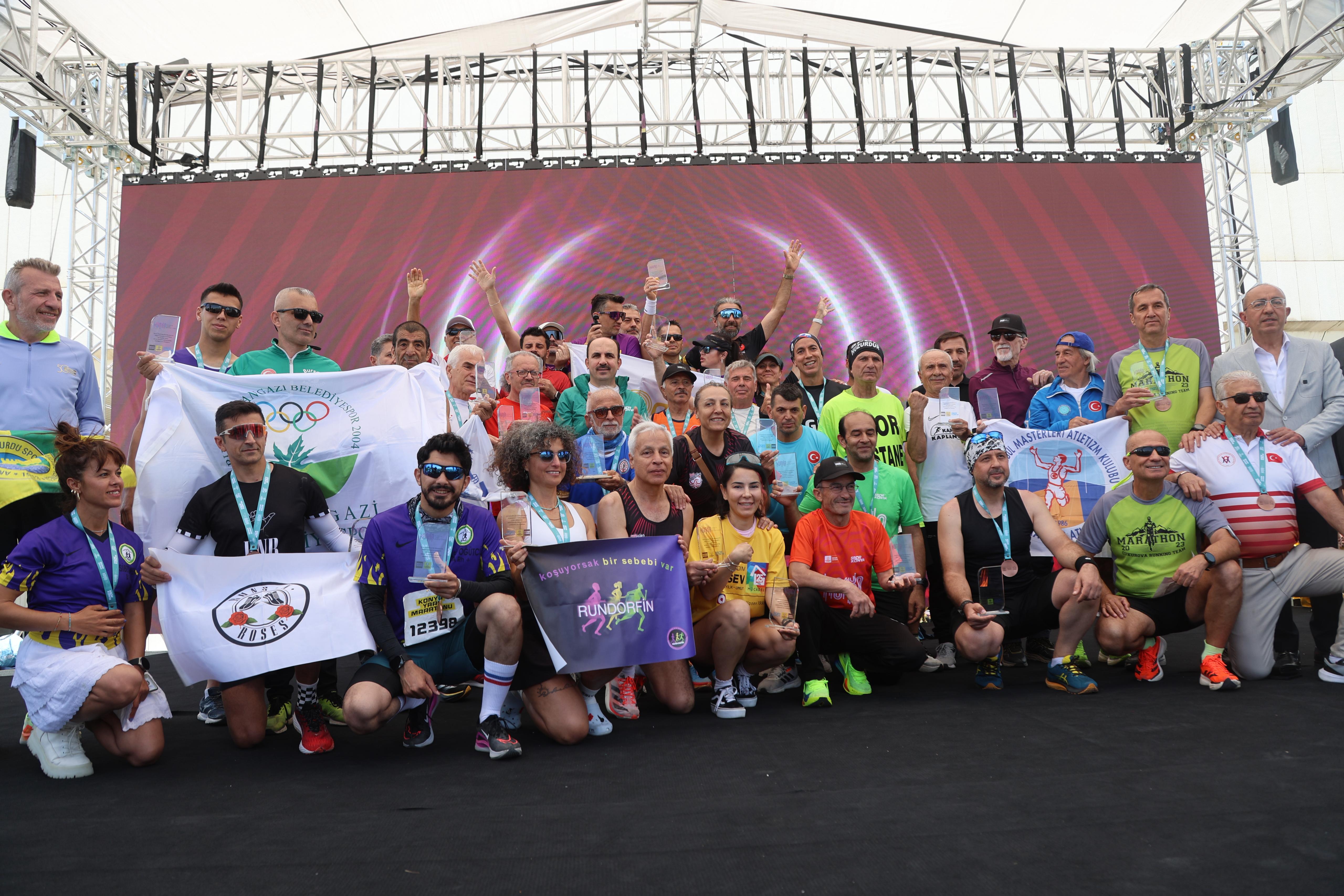 4. ULUSLARARASI KONYA YARI MARATONU TÜRKİYE’DEN VE DÜNYADAN SPORCULARI BULUŞTURDU