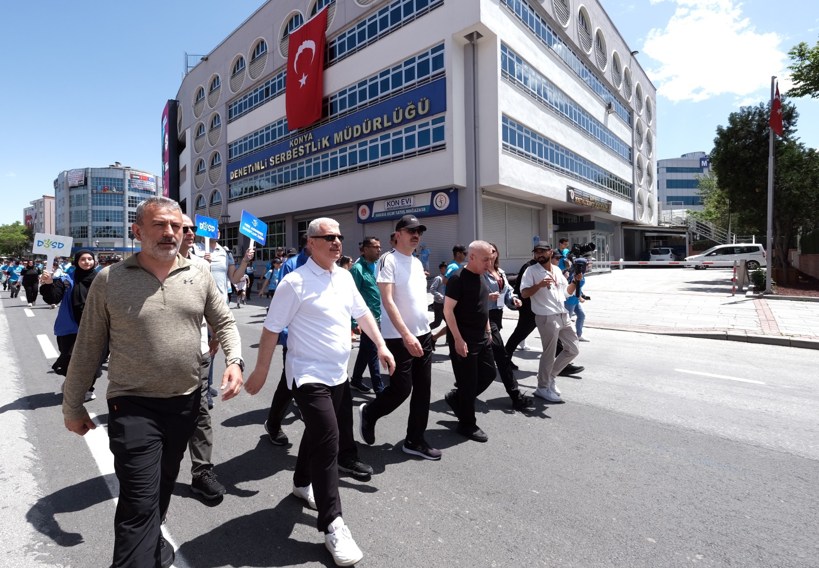 4. ULUSLARARASI KONYA YARI MARATONU TÜRKİYE’DEN VE DÜNYADAN SPORCULARI BULUŞTURDU