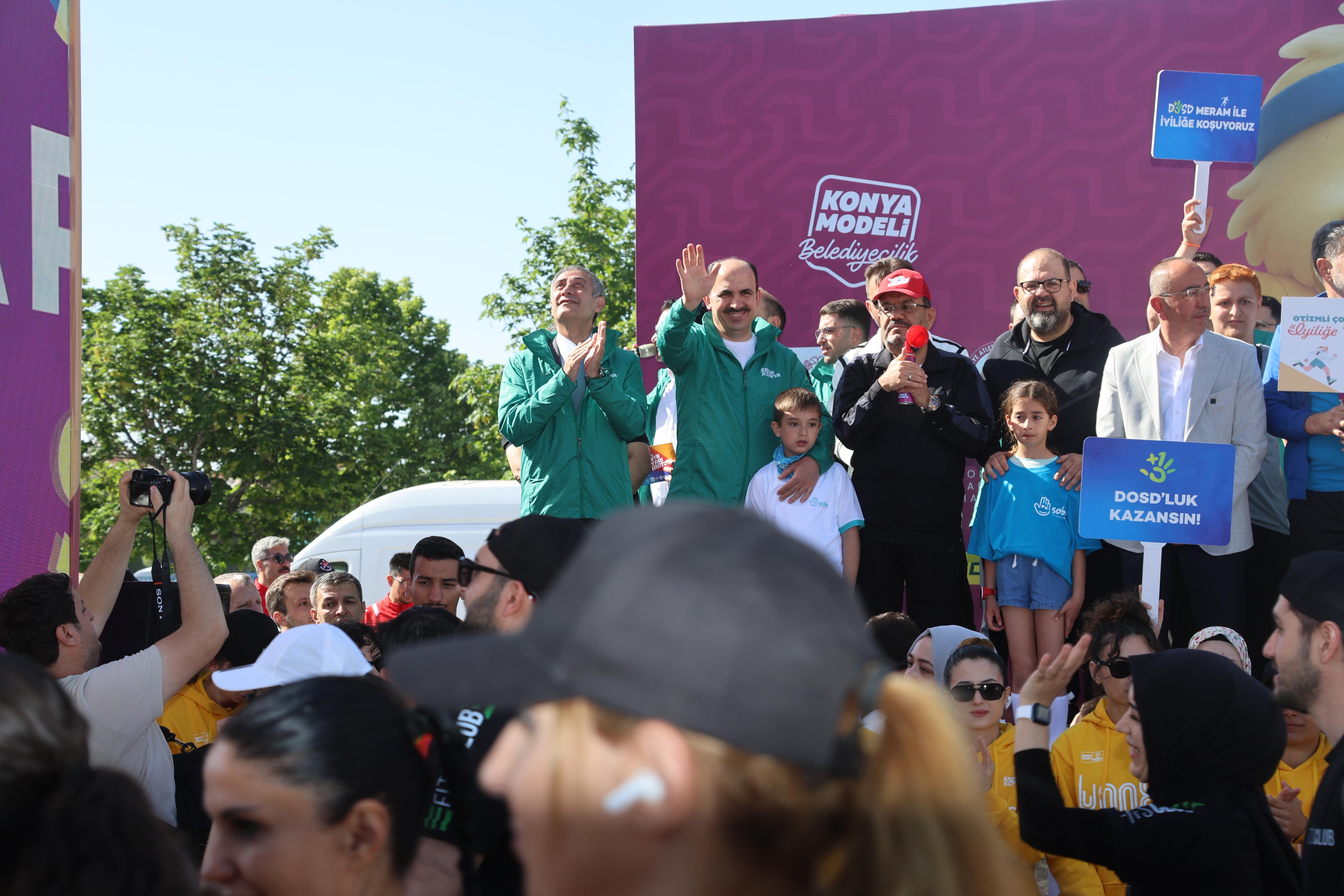 4. ULUSLARARASI KONYA YARI MARATONU TÜRKİYE’DEN VE DÜNYADAN SPORCULARI BULUŞTURDU