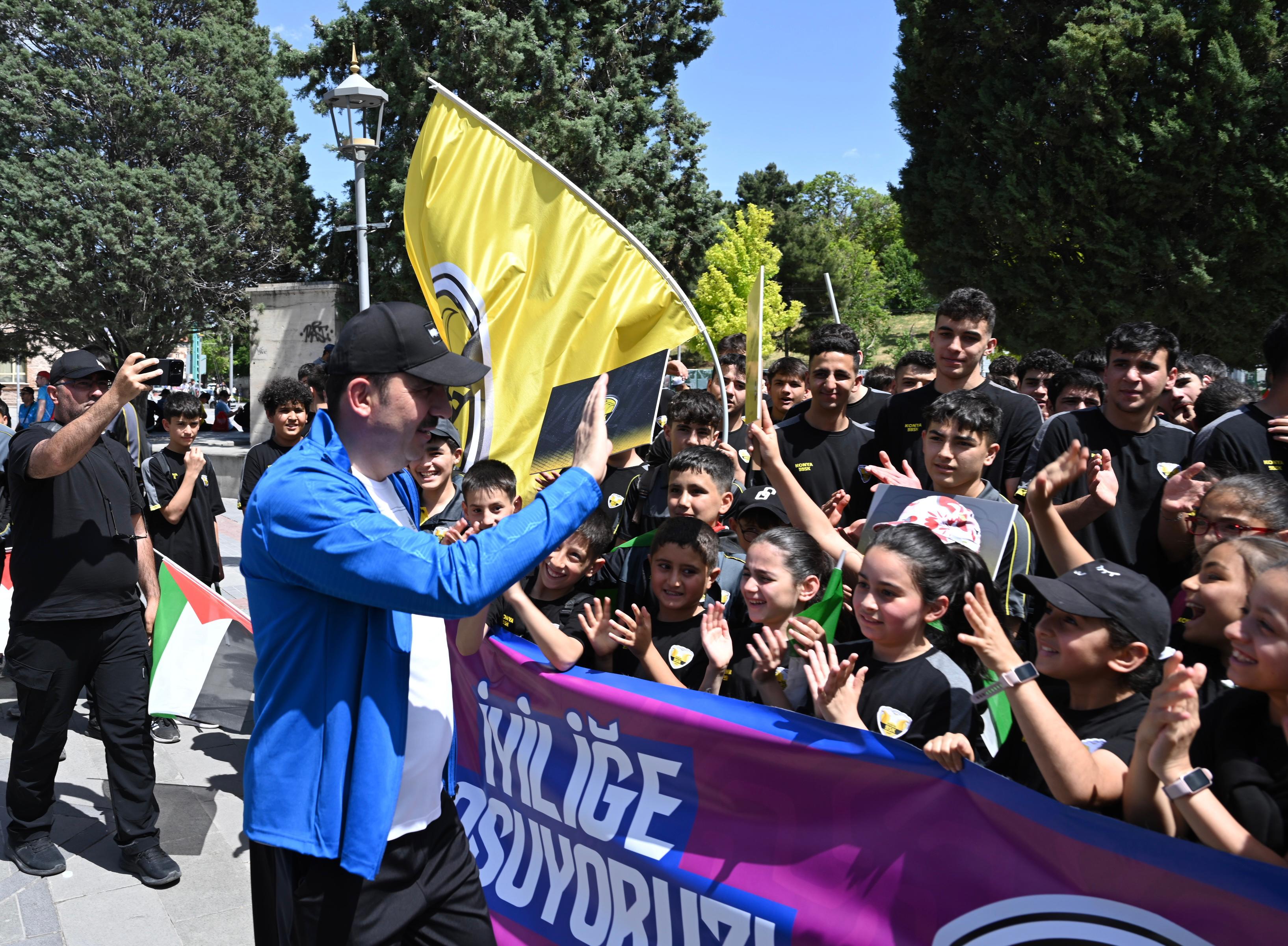4. ULUSLARARASI KONYA YARI MARATONU TÜRKİYE’DEN VE DÜNYADAN SPORCULARI BULUŞTURDU