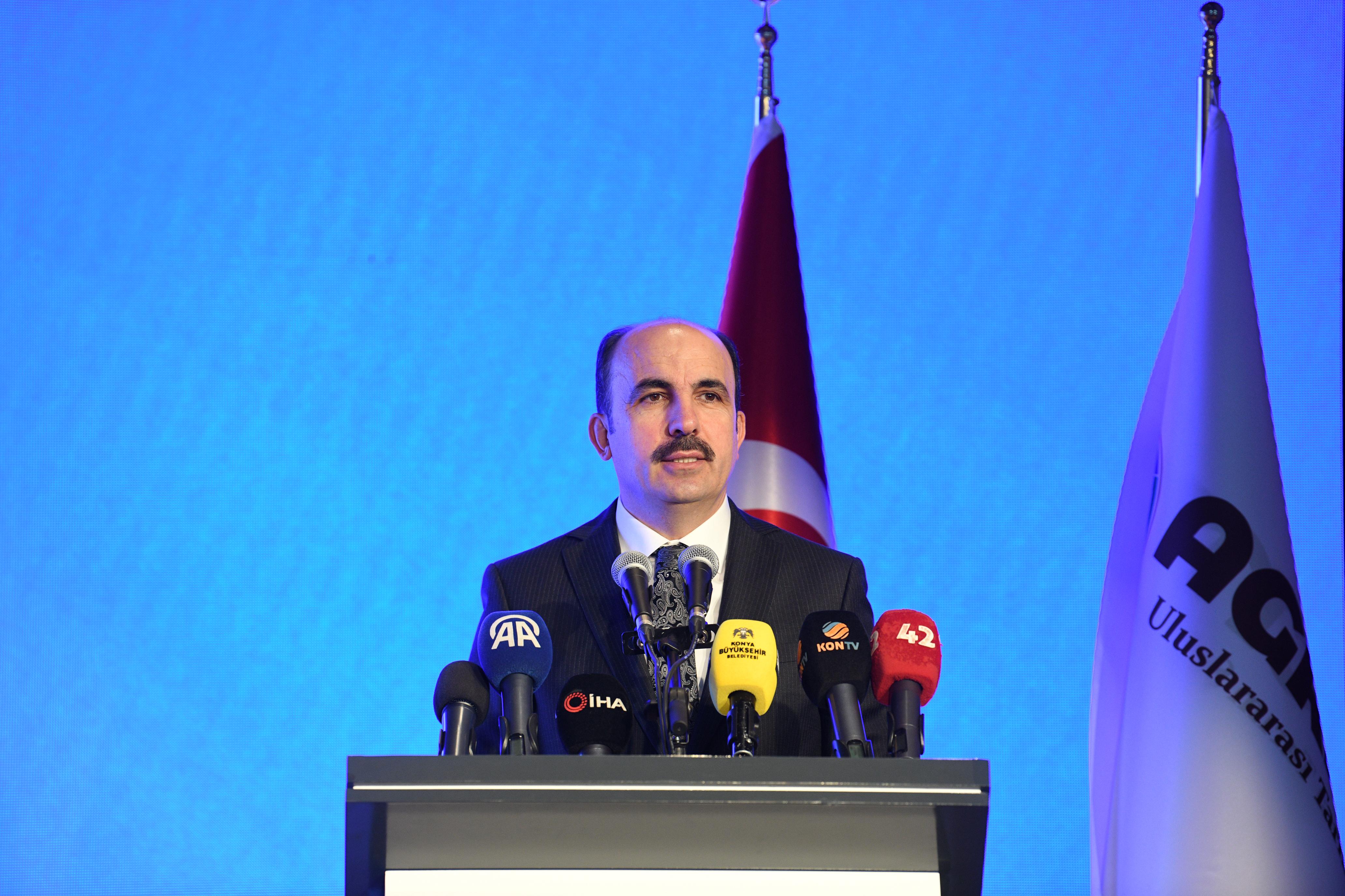 AGRICITIES BAŞKANI ALTAY: “TARIMSAL ÜRETİMİ DESTEKLEMEK ARTIK BİR EKONOMİK TERCİH DEĞİL, BİR VATAN BORCUDUR”