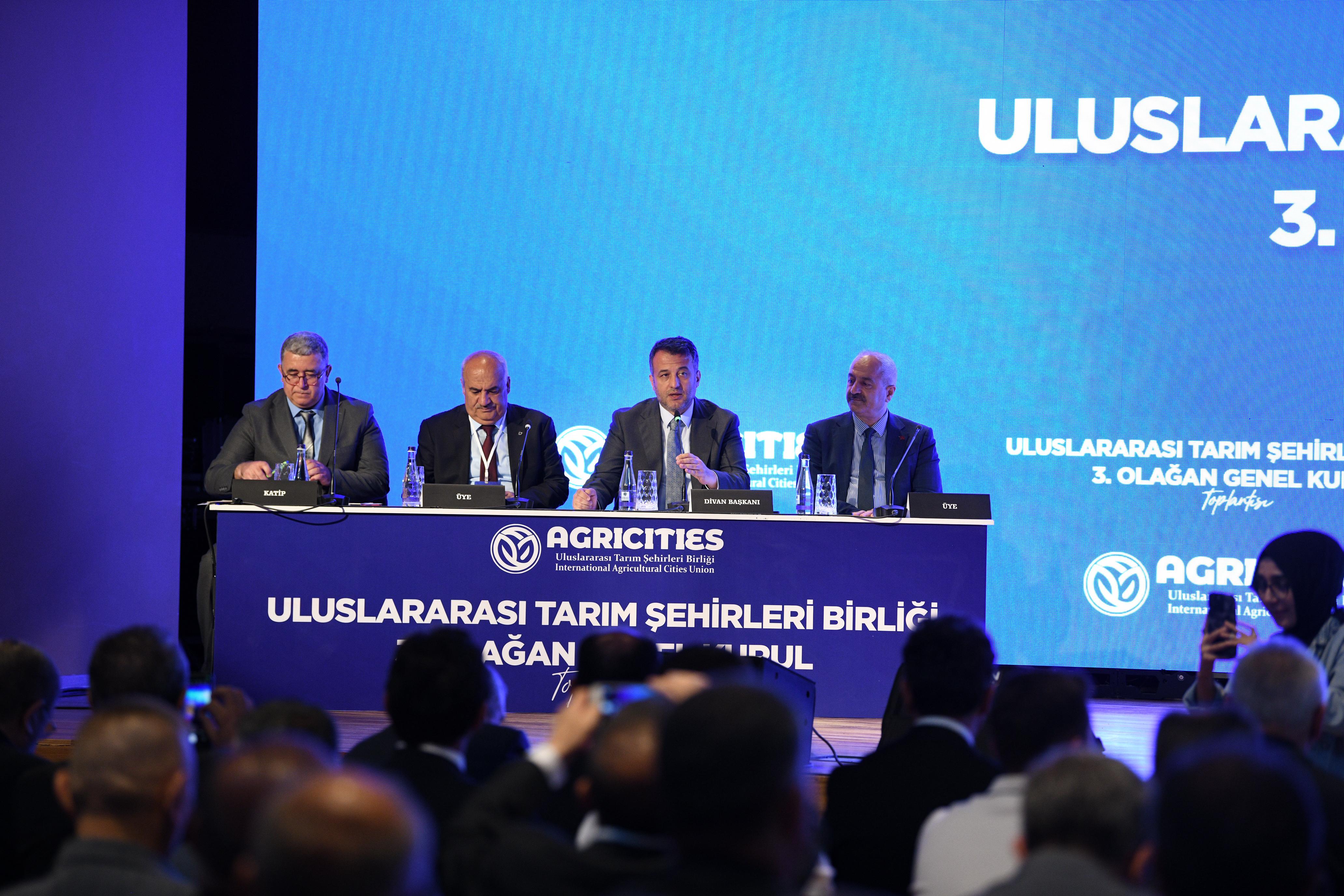 AGRICITIES BAŞKANI ALTAY: “TARIMSAL ÜRETİMİ DESTEKLEMEK ARTIK BİR EKONOMİK TERCİH DEĞİL, BİR VATAN BORCUDUR”