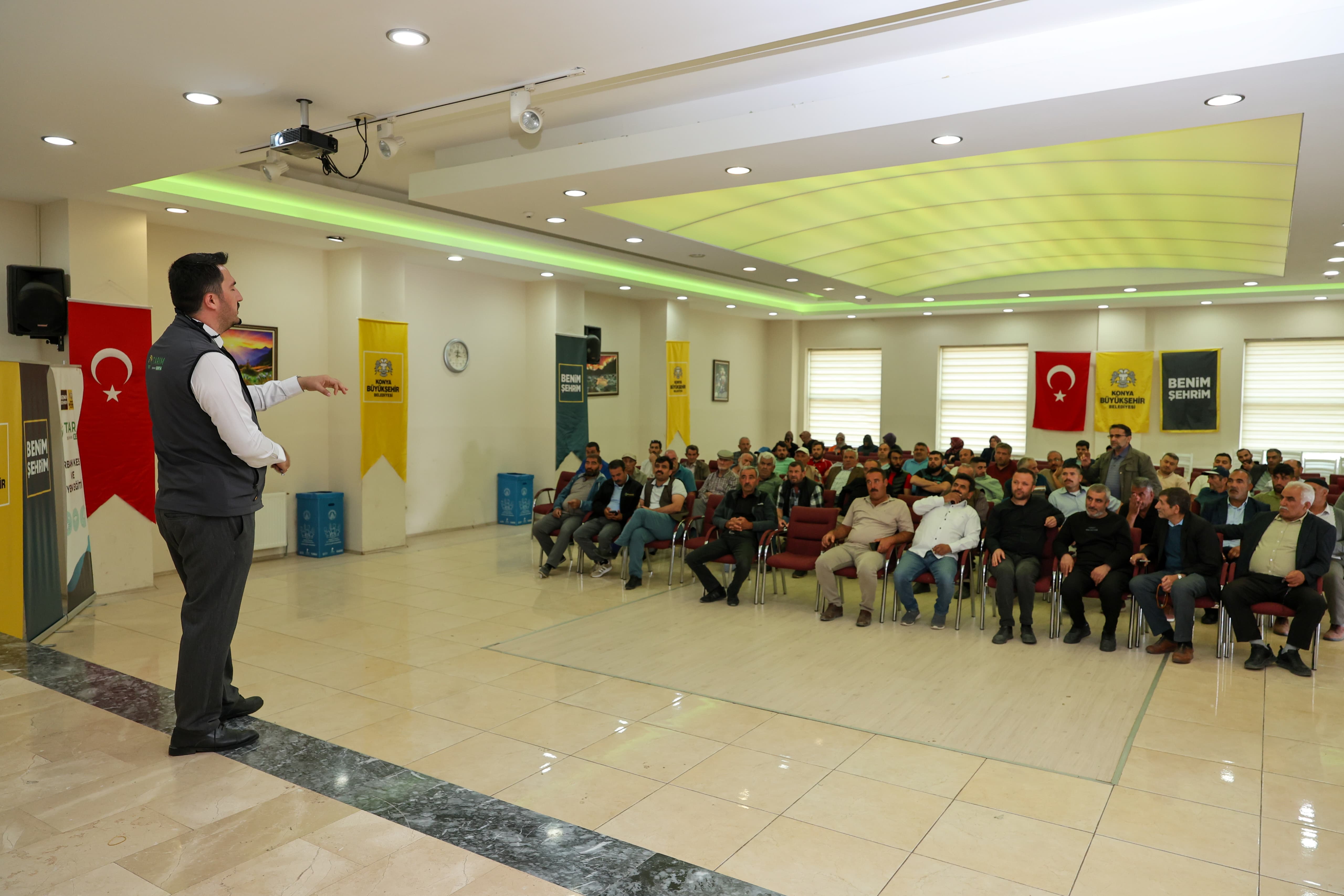 KONYA BÜYÜKŞEHİR KURBAN KESİMİ VE HİJYEN EĞİTİMLERİ DÜZENLİYOR