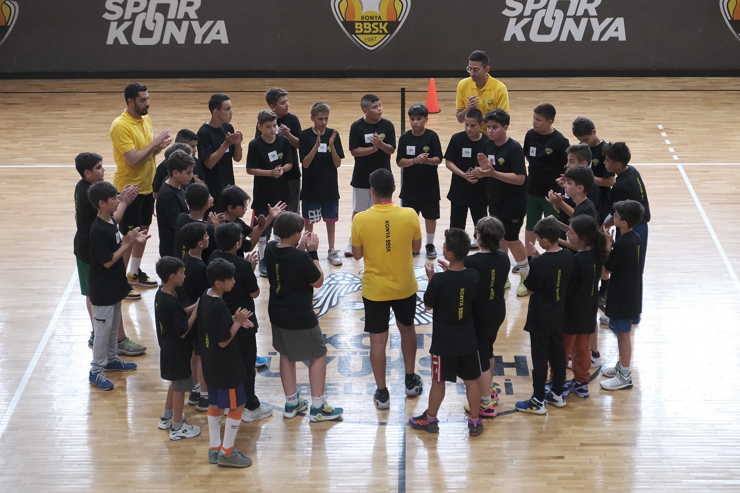BÜYÜKŞEHİR’İN BASKETBOL ALTYAPI SEÇMELERİ BÜYÜK İLGİ GÖRDÜ