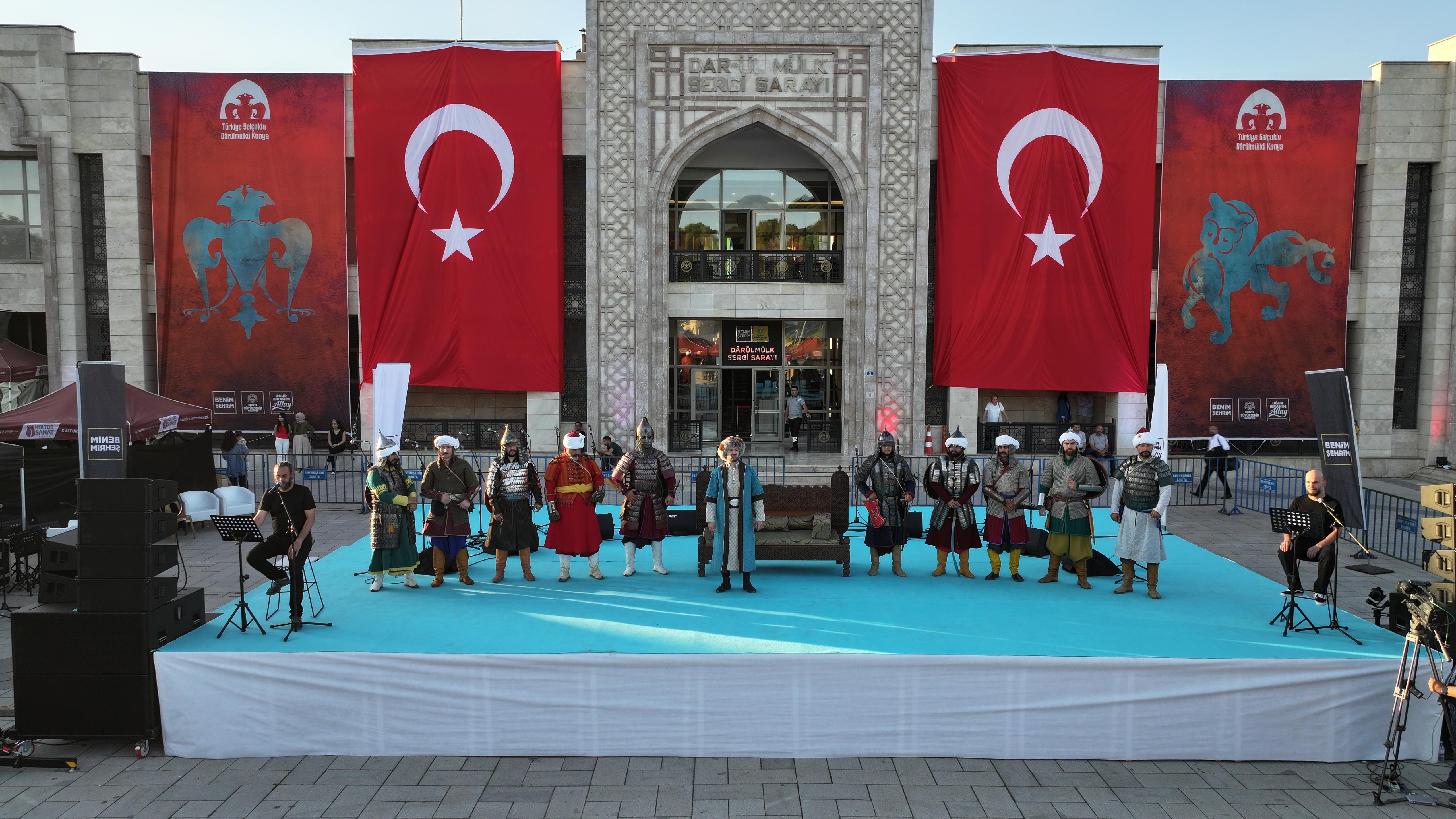 KONYA’NIN DARÜLMÜLK OLUŞUNUN 928. YIL DÖNÜMÜ BÜYÜK BİR COŞKUYLA KUTLANDI