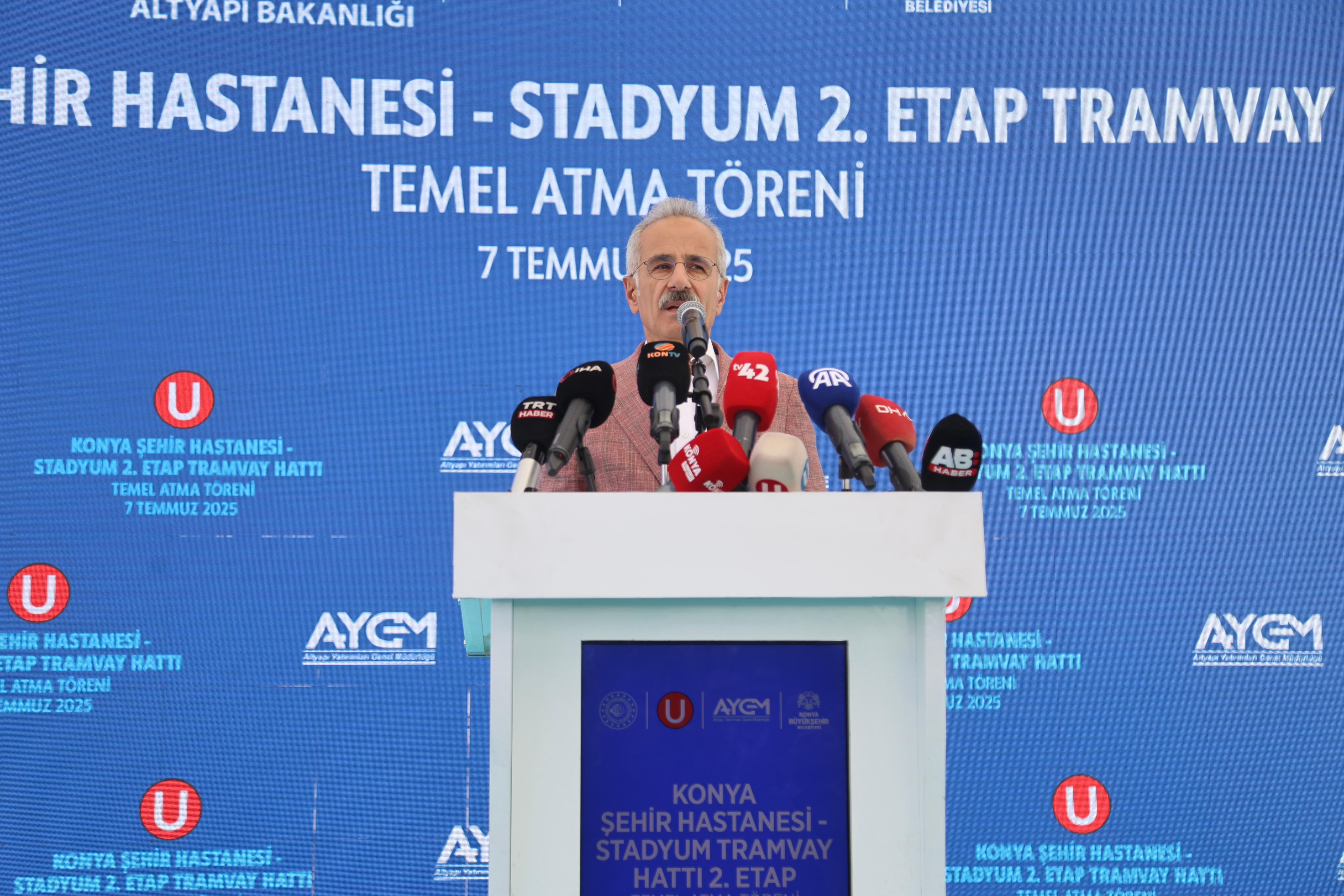 STADYUM-ŞEHİR HASTANESİ TRAMVAY HATTI 2. ETABININ TEMELİ ATILDI
