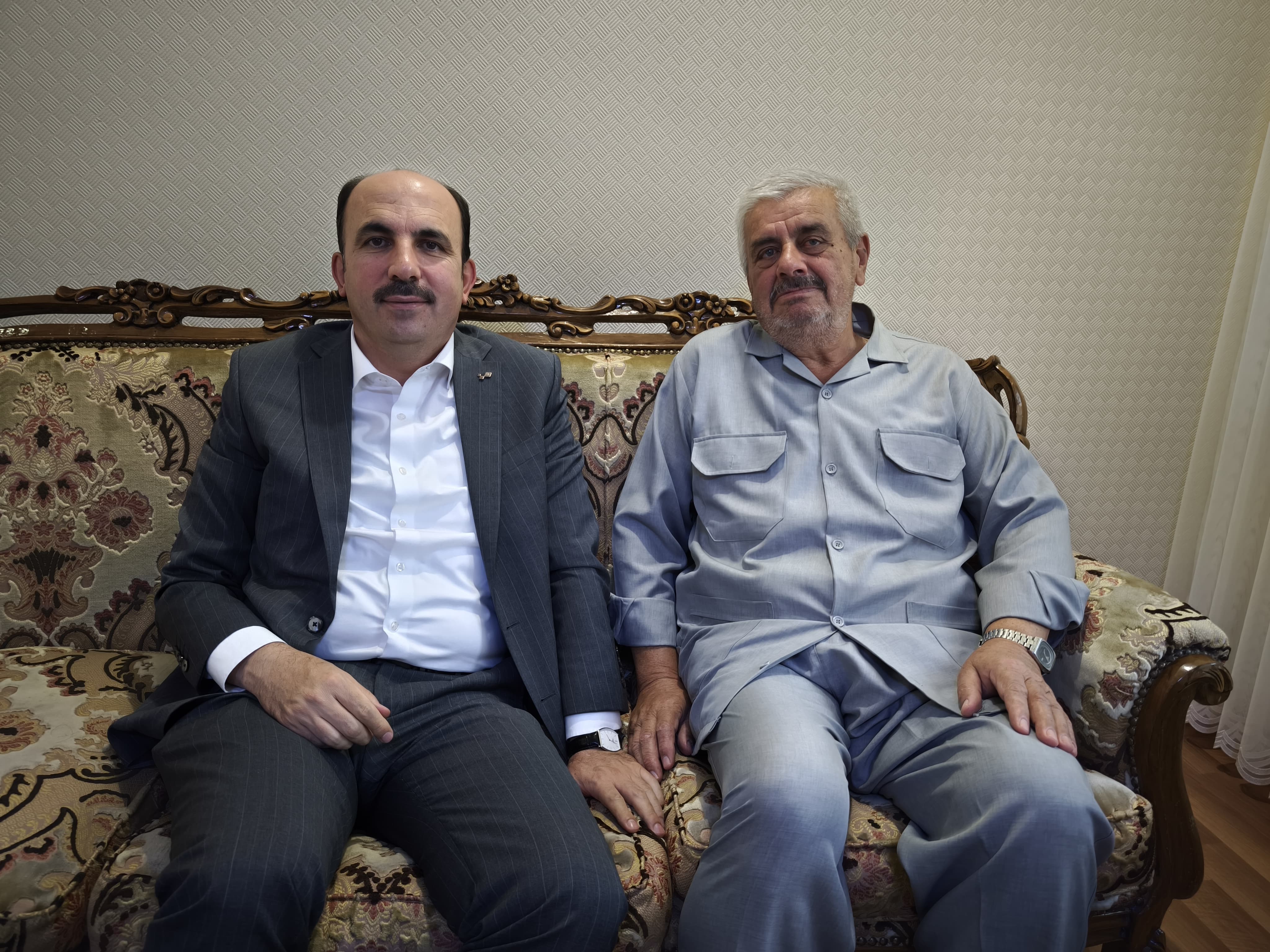 BAŞKAN ALTAY HAC İBADETİNİ YERİNE GETİREN VATANDAŞLARI ZİYARET ETTİ