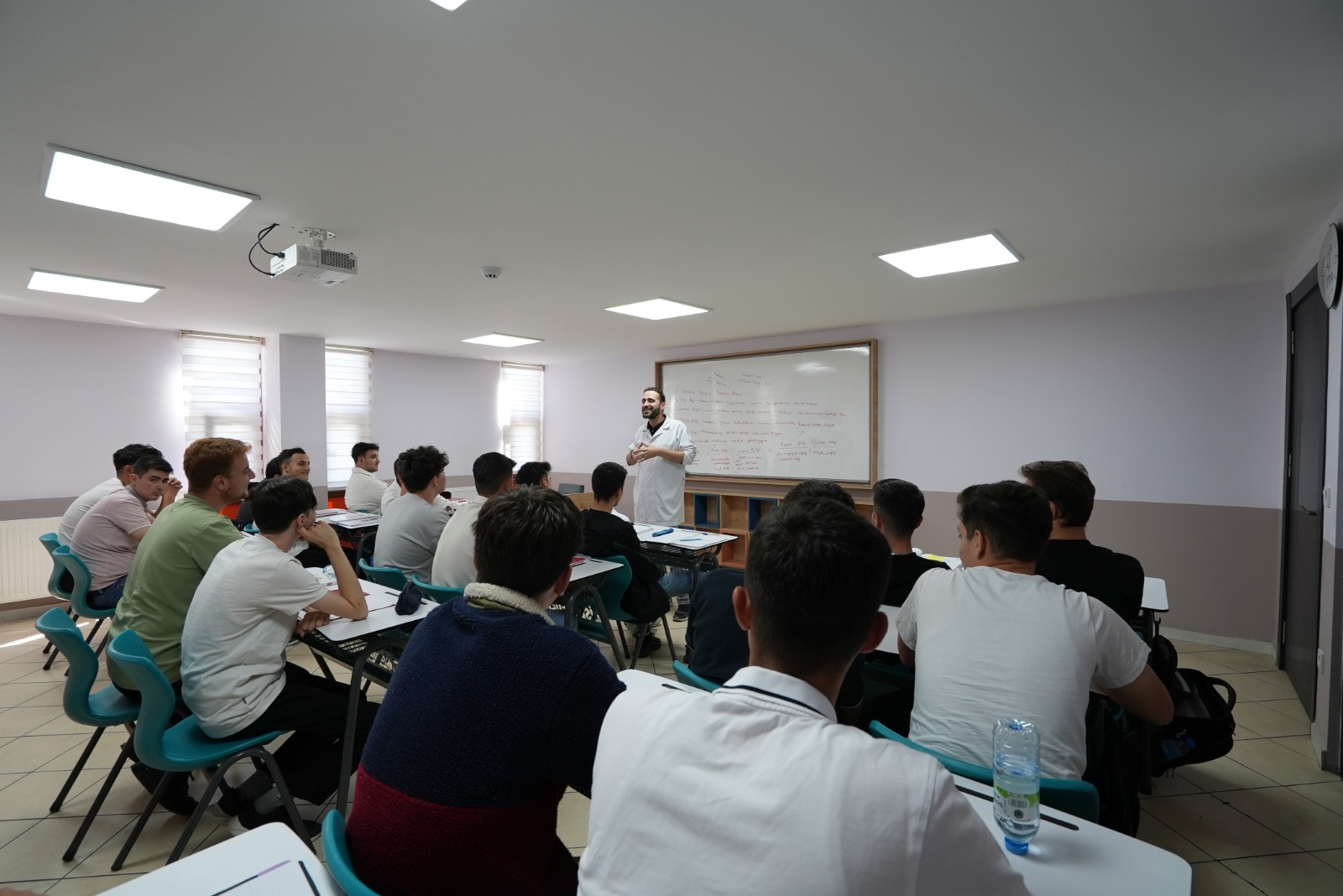 GENÇLER YAZ TATİLİNDE LİSE MEDENİYET AKADEMİLERİ’NDE BULUŞUYOR