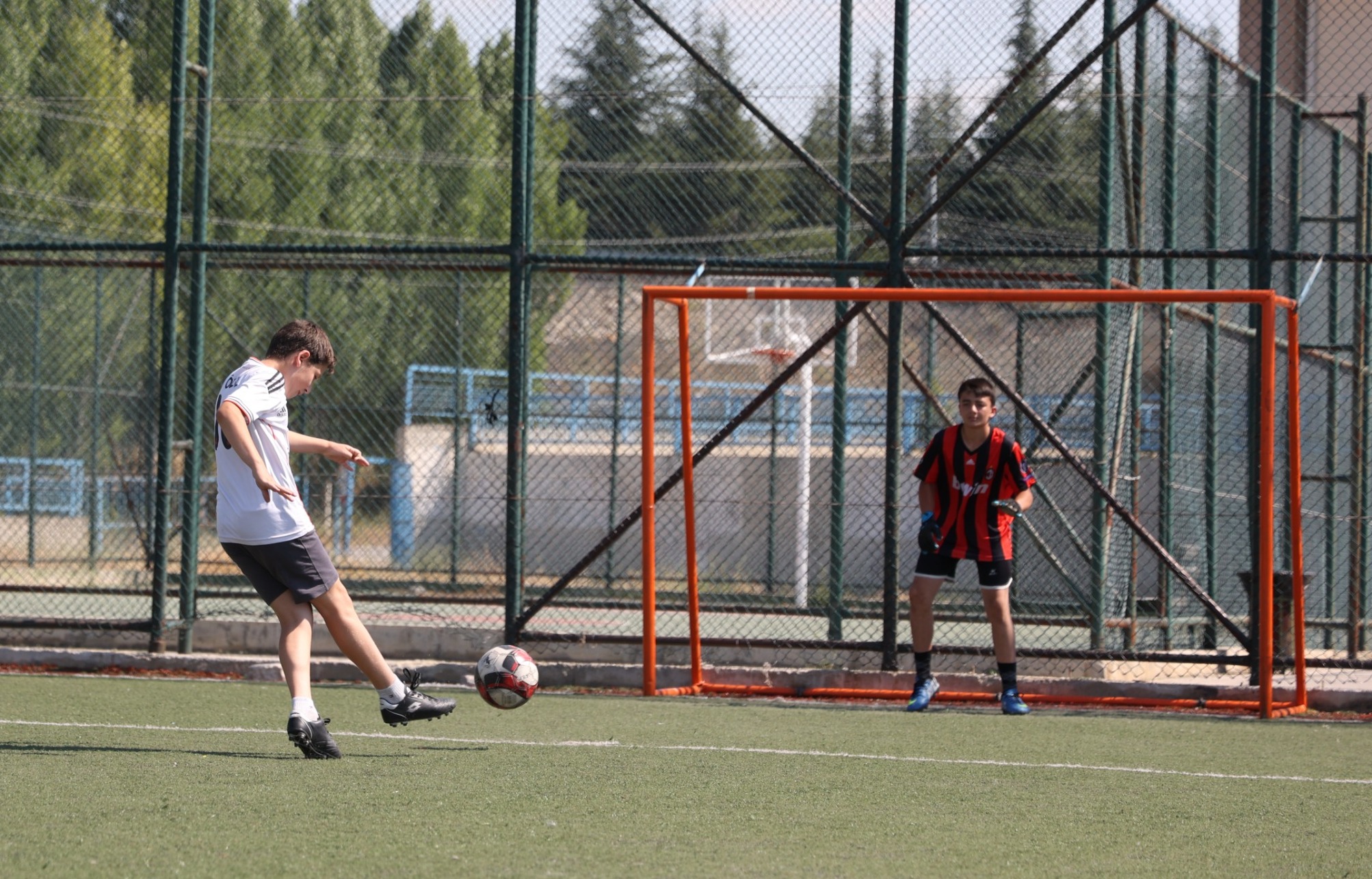 KONYA BÜYÜKŞEHİR YAZ SPOR OKULLARI 28 İLÇEDE 11 BİN ÖĞRENCİYLE BAŞLADI