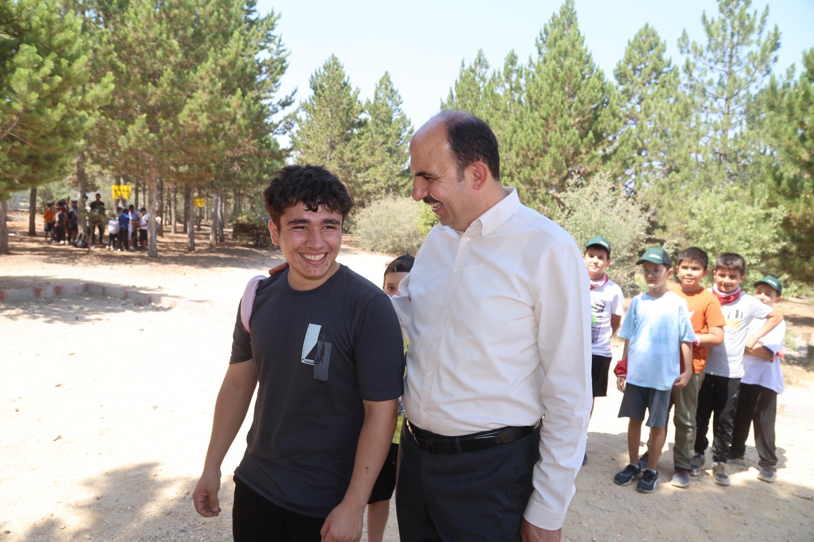BAŞKAN ALTAY 55 BİN ÖĞRENCİYİ AĞIRLAYACAK GENÇ KOMEK OYUN KAMPI’NDA ÇOCUKLARIN COŞKUSUNA ORTAK OLDU