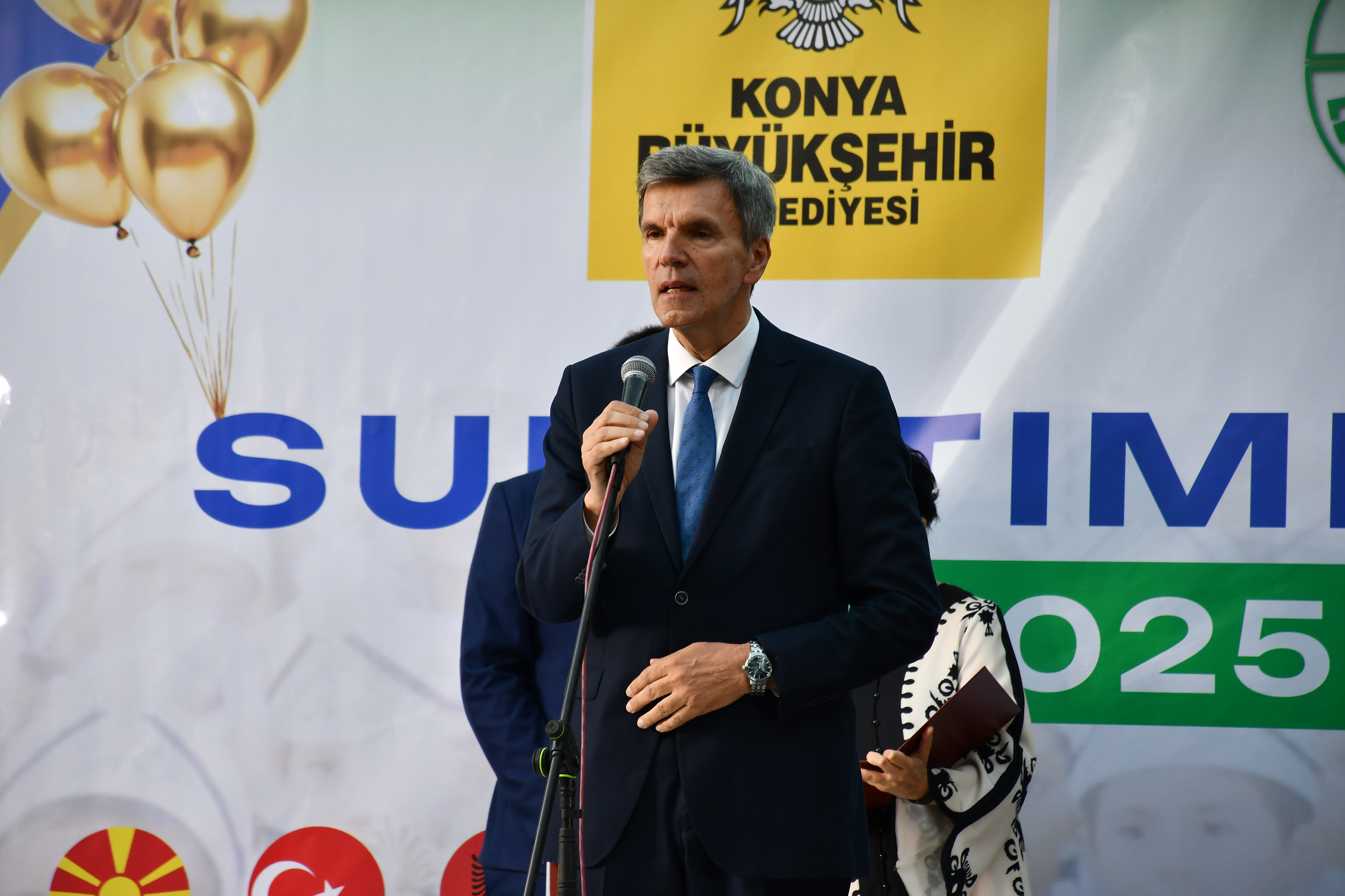 KONYA BÜYÜKŞEHİR BELEDİYESİ KARDEŞ ŞEHİR ÜSKÜP’TE SÜNNET ŞÖLENİ DÜZENLEDİ
