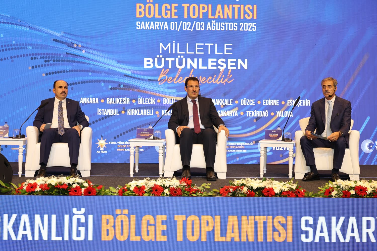 BAŞKAN ALTAY BELEDİYE BAŞKANLARINA KONYA MODELİ BELEDİYECİLİĞİ ANLATTI