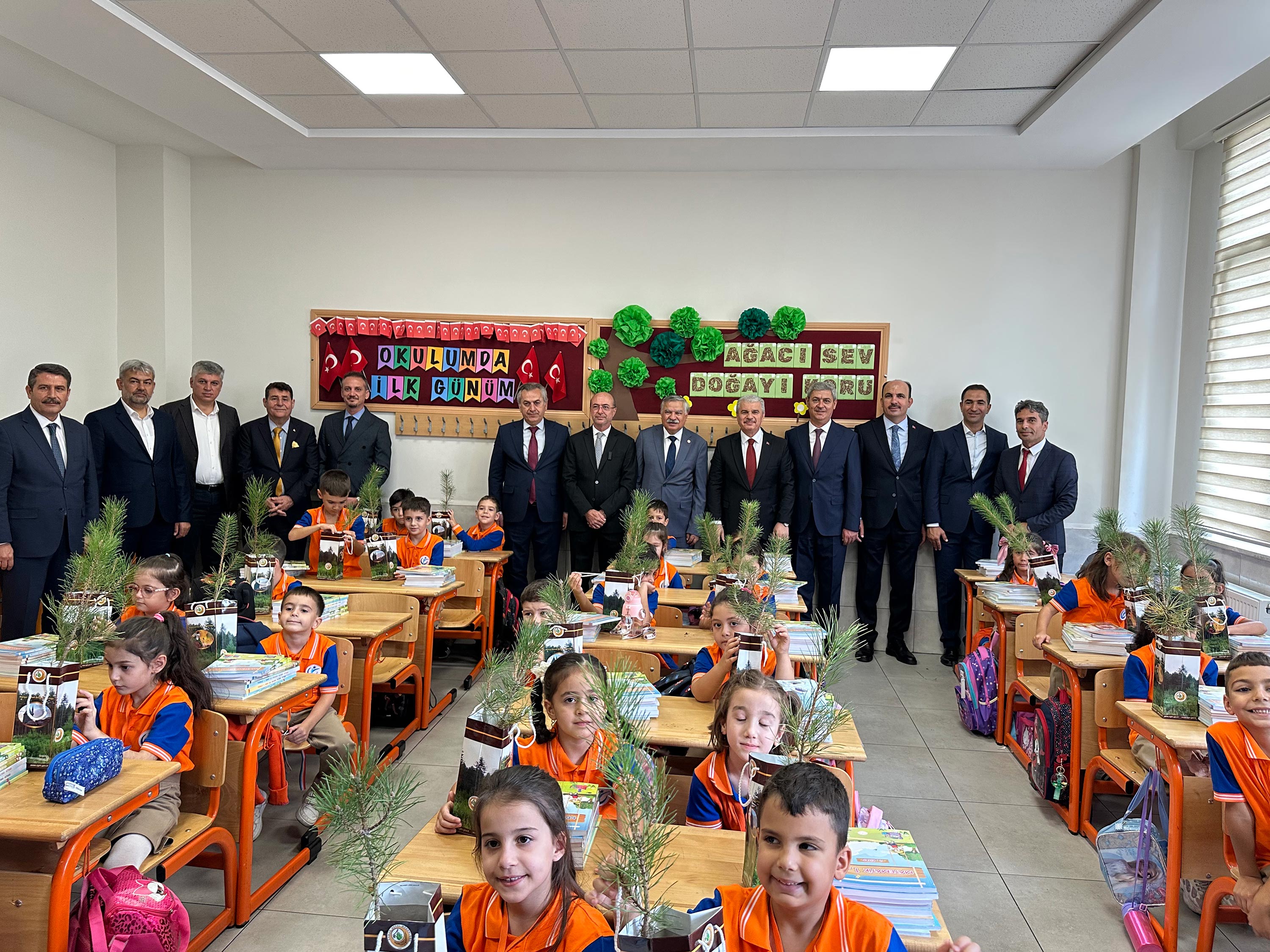 BAŞKAN ALTAY YENİ EĞİTİM YILININ HAYIRLI OLMASINI DİLEDİ