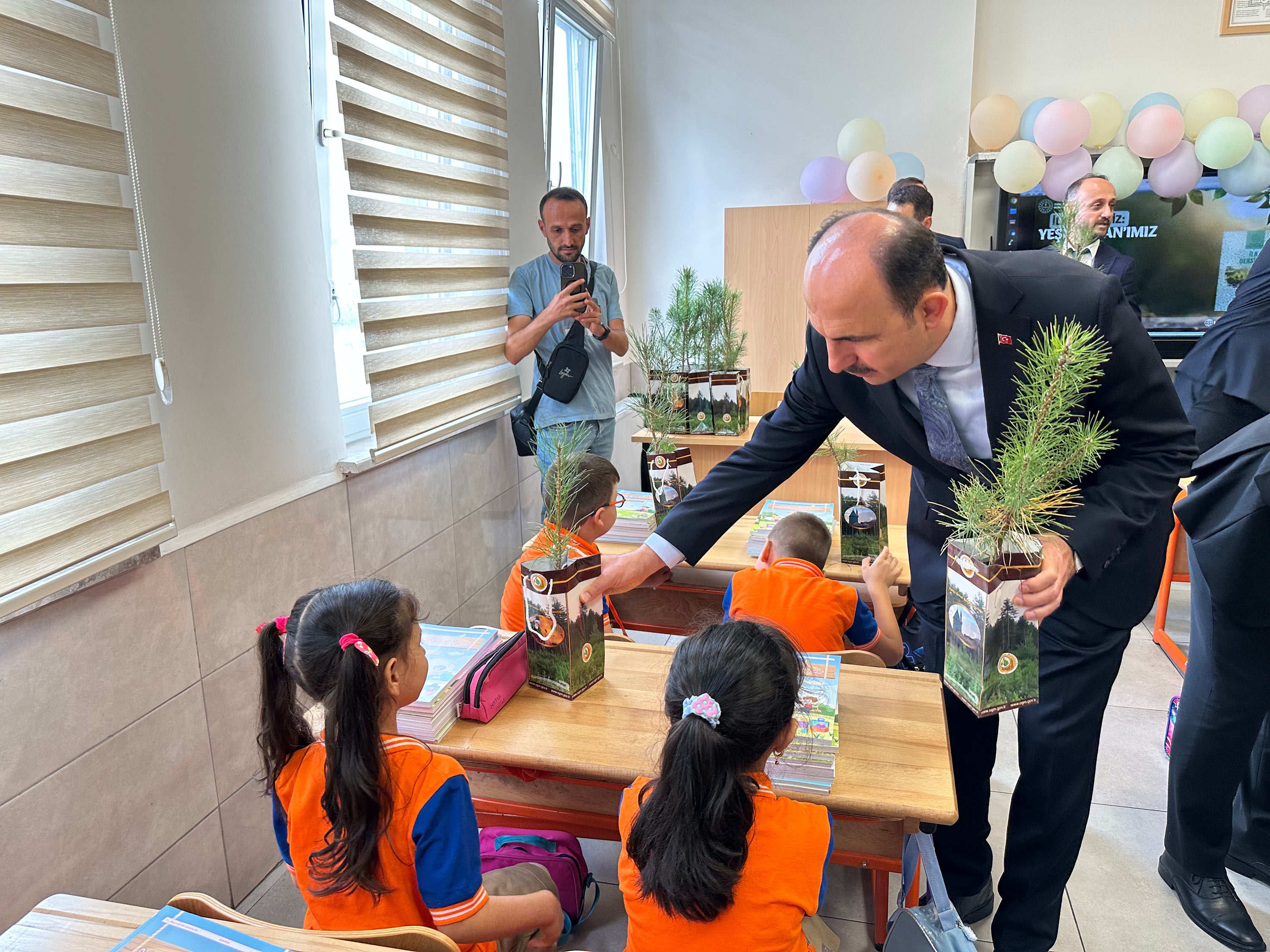 BAŞKAN ALTAY YENİ EĞİTİM YILININ HAYIRLI OLMASINI DİLEDİ