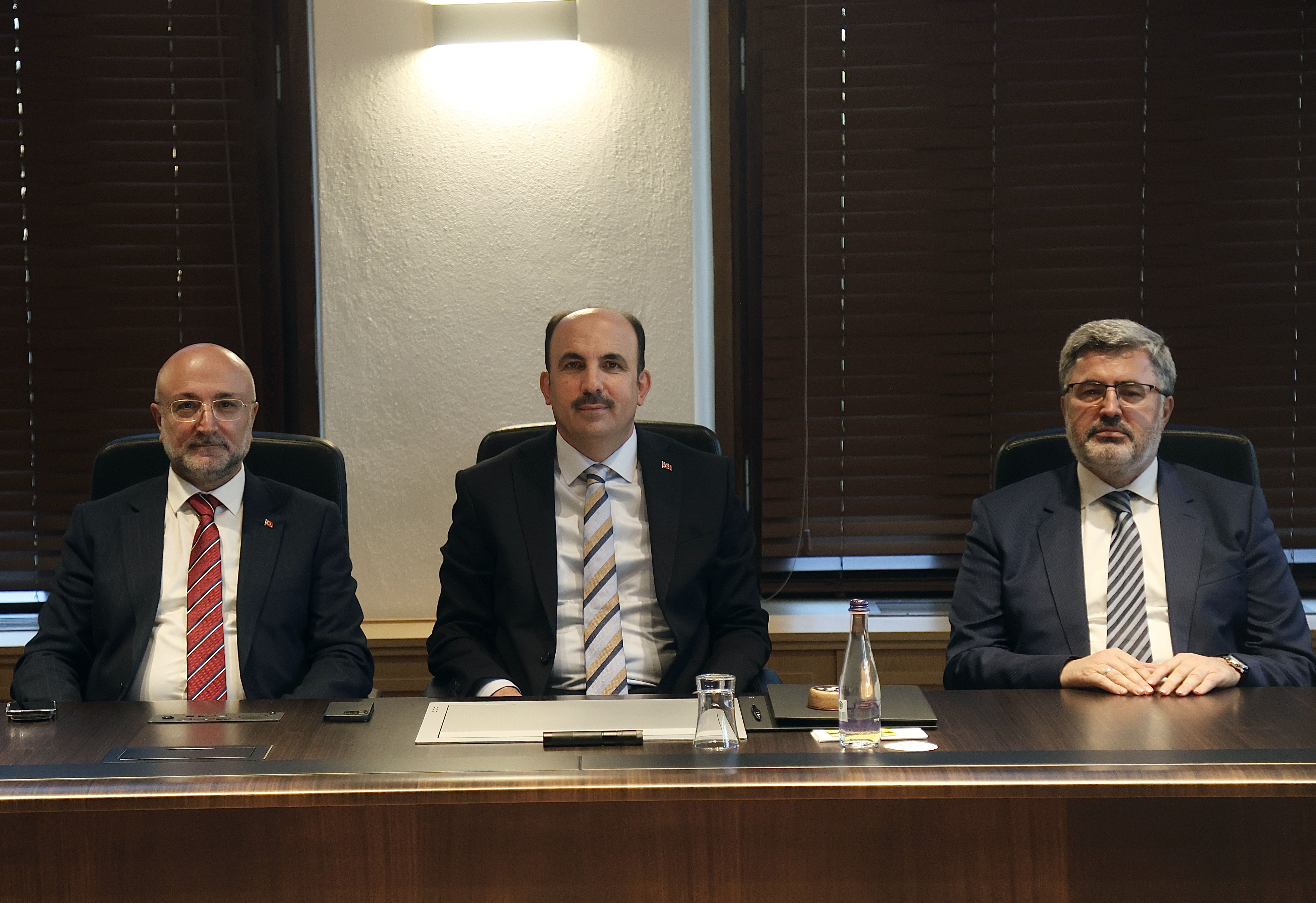 KONYA BÜYÜKŞEHİR’İN BELEDİYECİLİK TECRÜBESİ AFYONKARAHİSARLI BELEDİYE BAŞKANLARIYLA PAYLAŞILDI